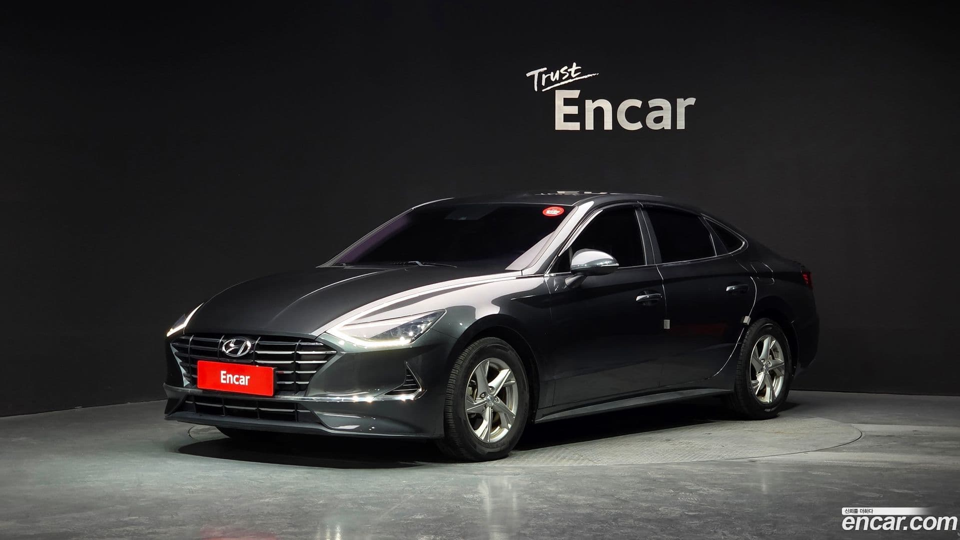 Main__Slider__Photo:Sonata Hyundai 2019.4-0