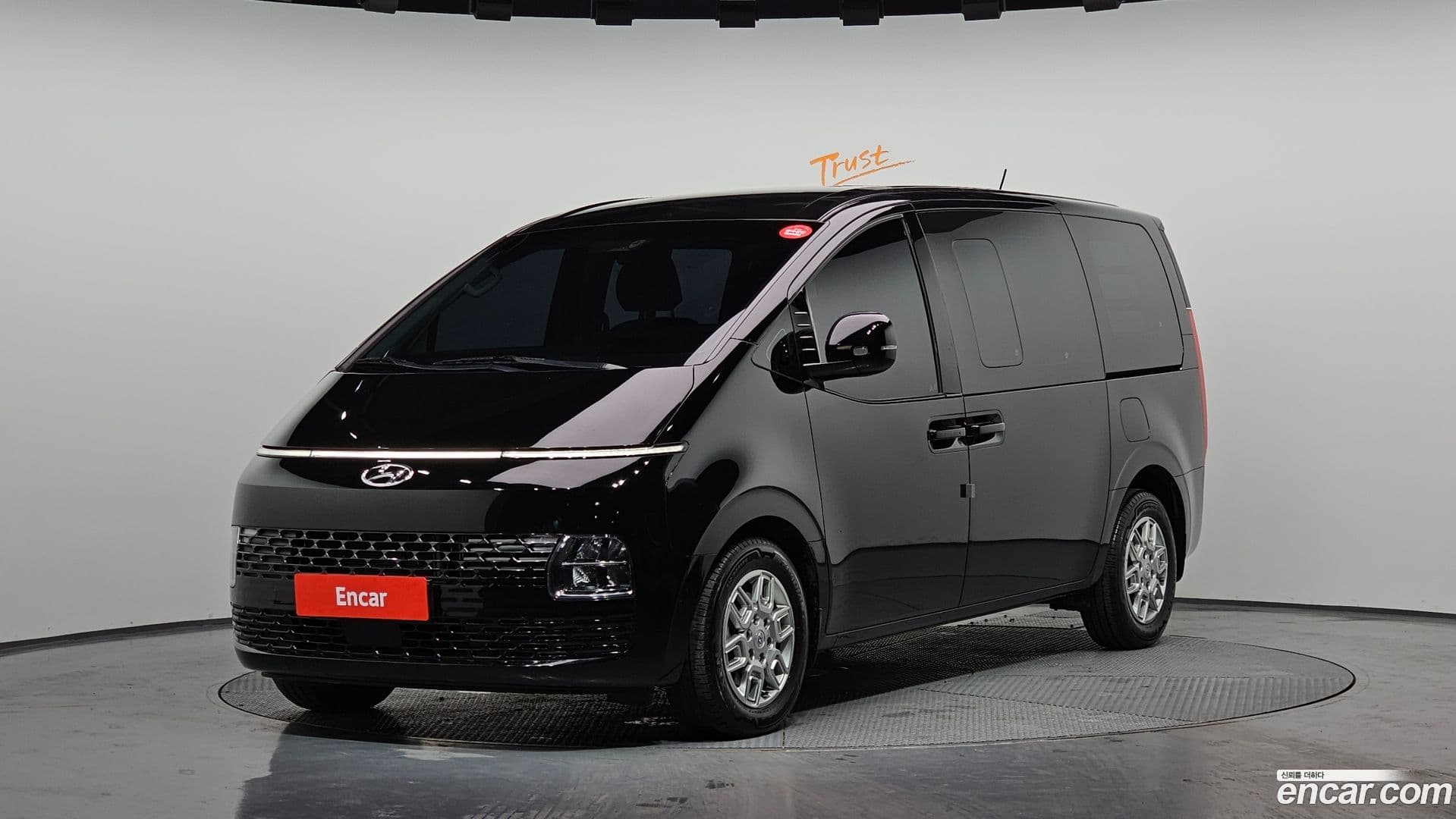 Main__Slider__Photo:Staria Hyundai 2024.1-0