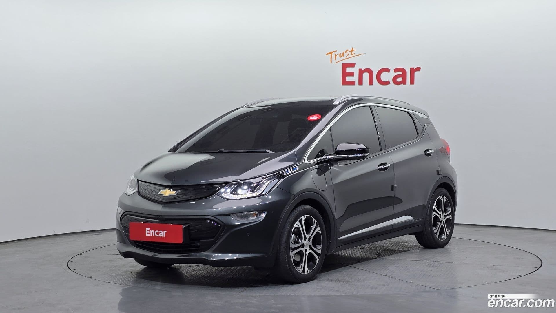 Main__Slider__Photo:Bolt EV Chevrolet 2021.5-0