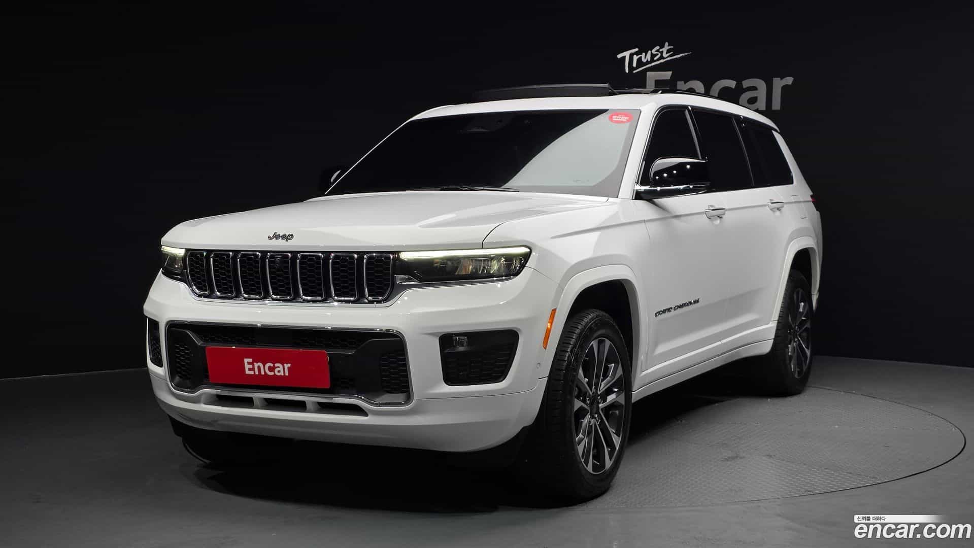Cherokee Jeep 2022.5-OUTER-001