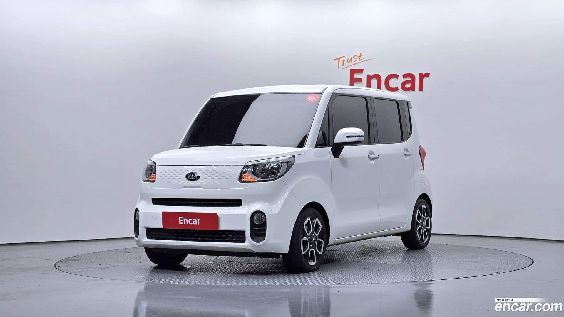 Main__Slider__Photo:RAY Kia 2018.9-0