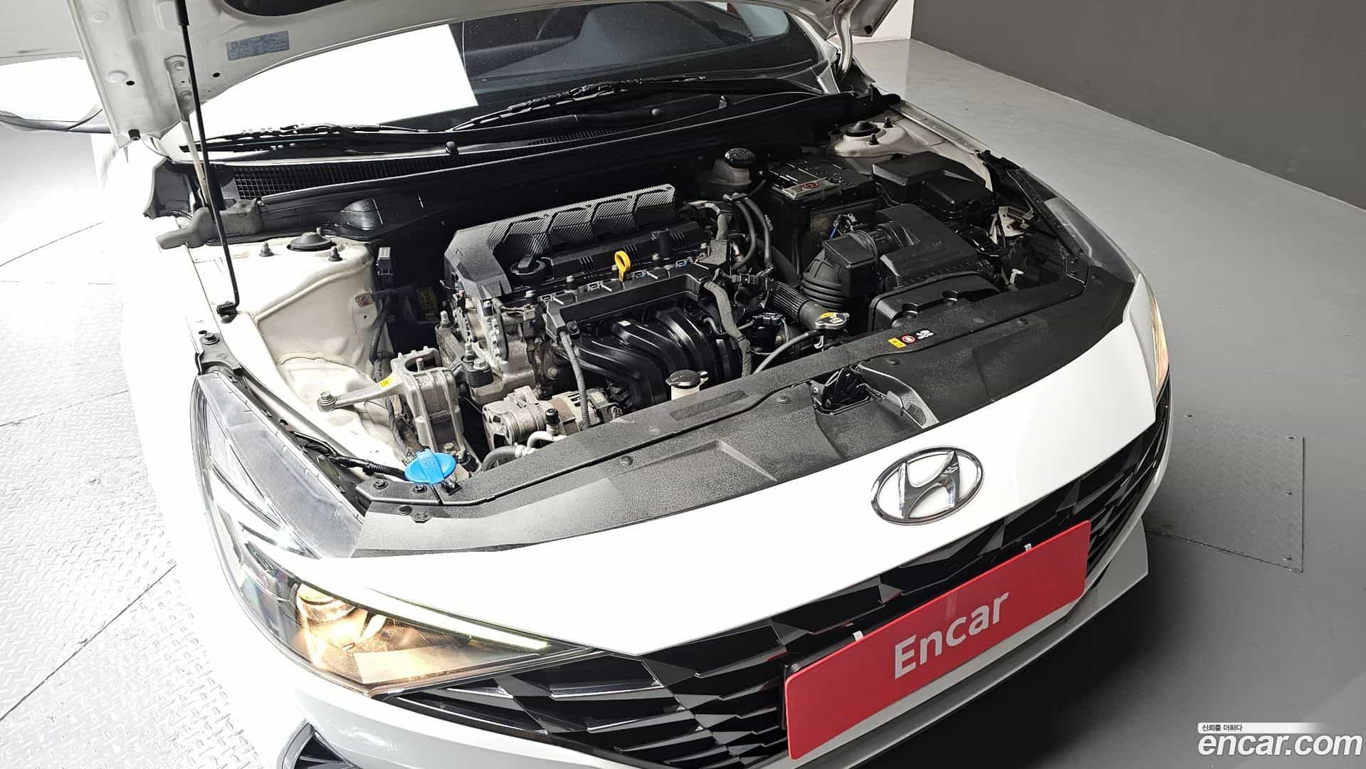 AVANTE Hyundai 2020.10-OUTER-006