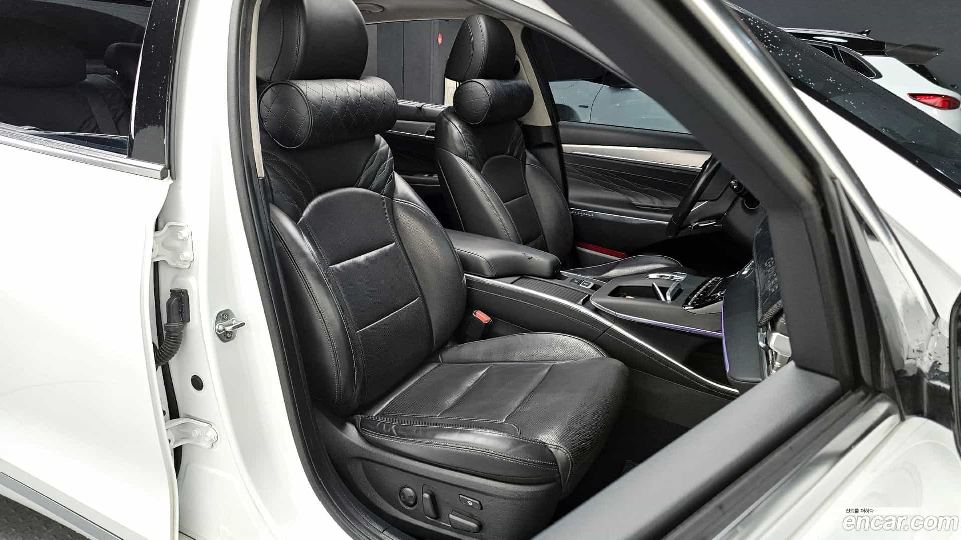 Grandeur Hyundai 2020.3-INNER-010