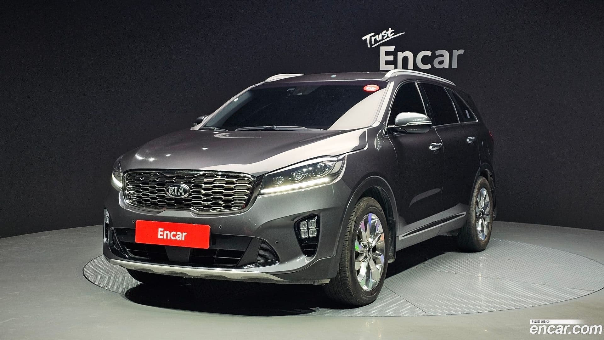 Main__Slider__Photo:Sorento Kia 2018.11-0