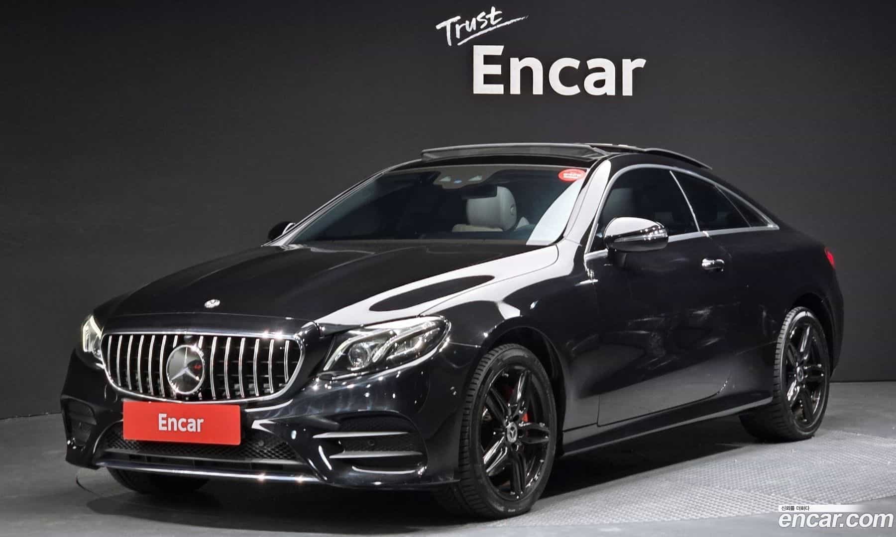 E-Class Mercedes-Benz 2019.0-OUTER-001