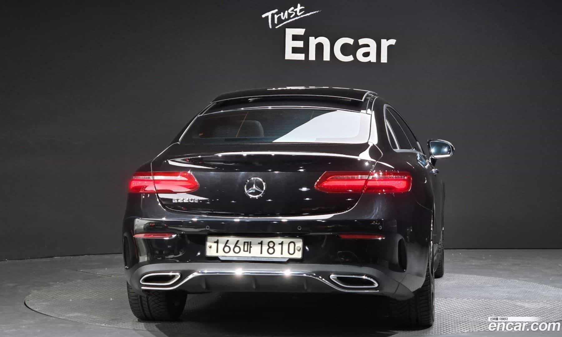 E-Class Mercedes-Benz 2019.0-OUTER-004