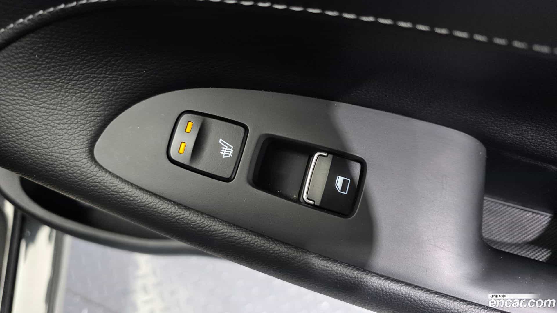 Grandeur Hyundai 2018.5-OPTION-022