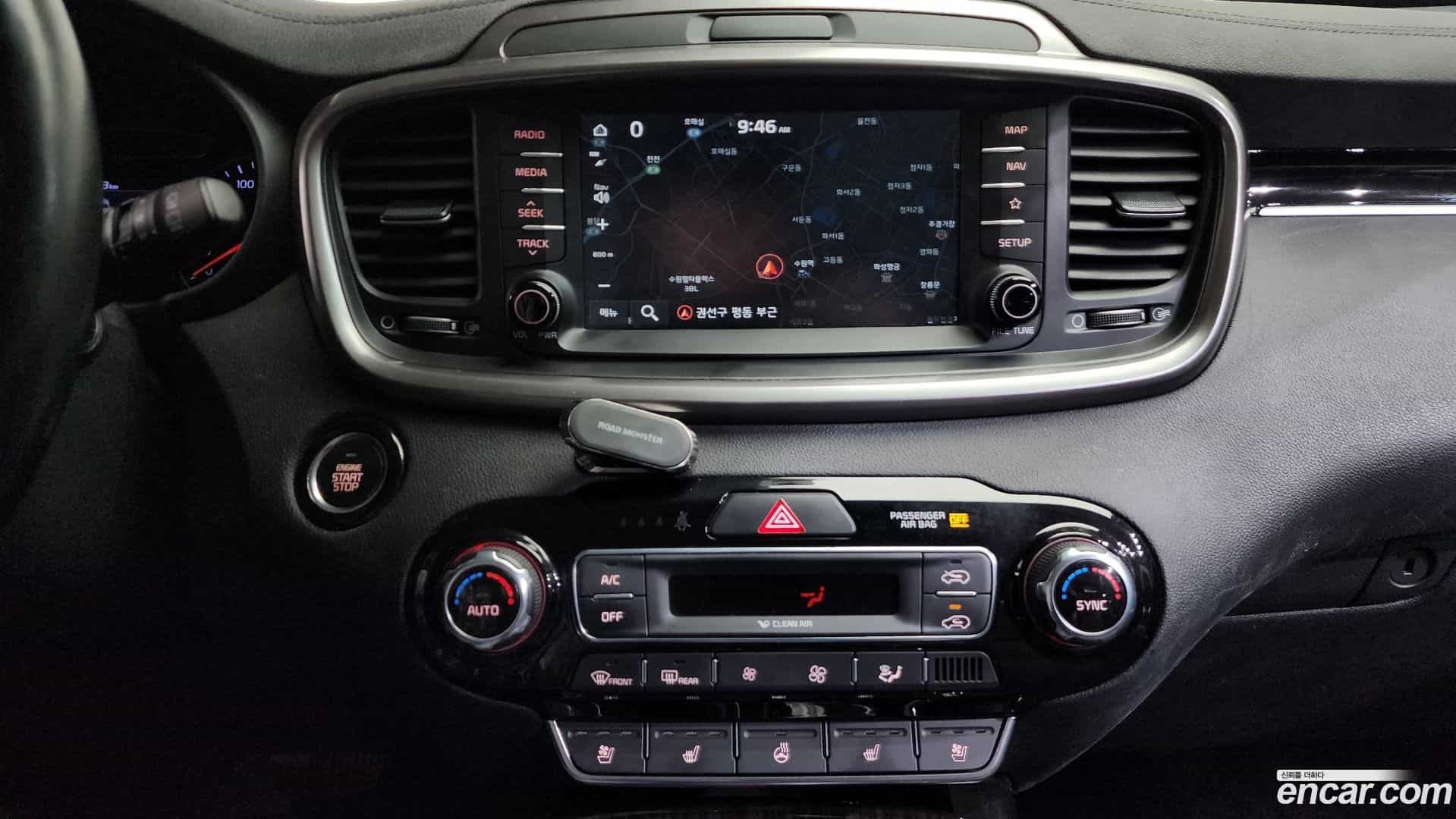 Sorento Kia 2018.4-OPTION-020