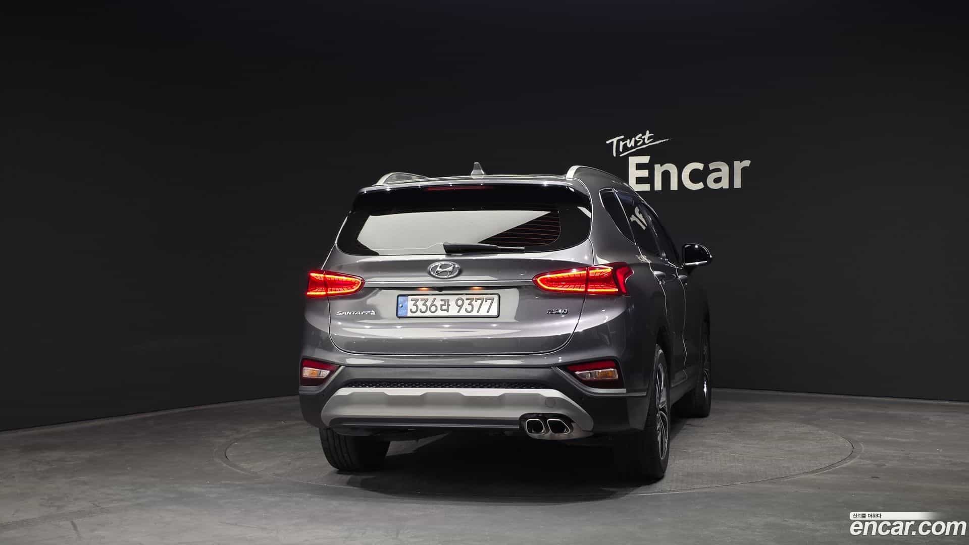 Santafe Hyundai 2019.2-OUTER-004