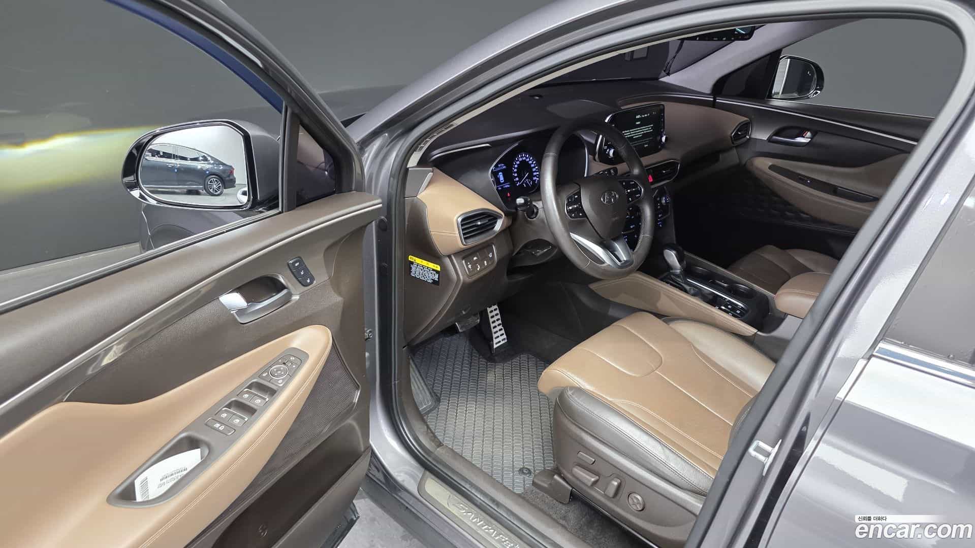 Santafe Hyundai 2019.2-INNER-010