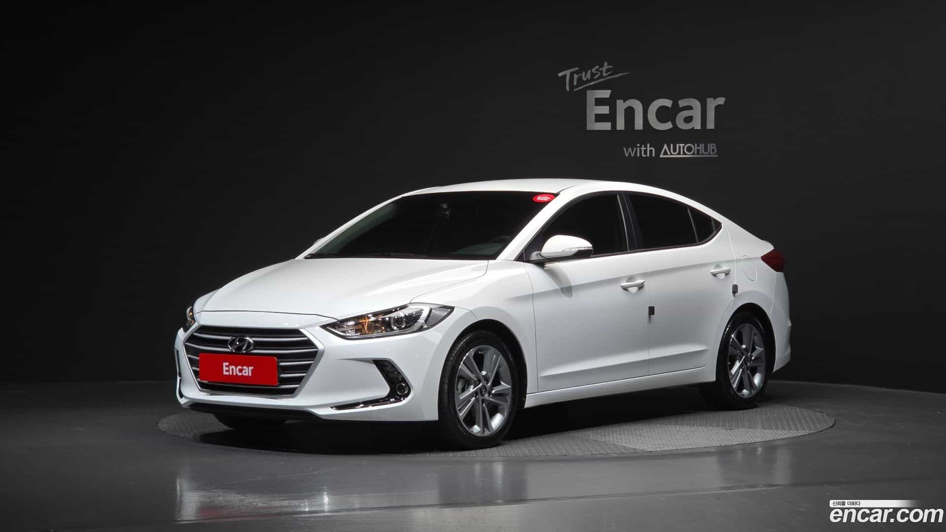 AVANTE Hyundai 2017.0-OUTER-001