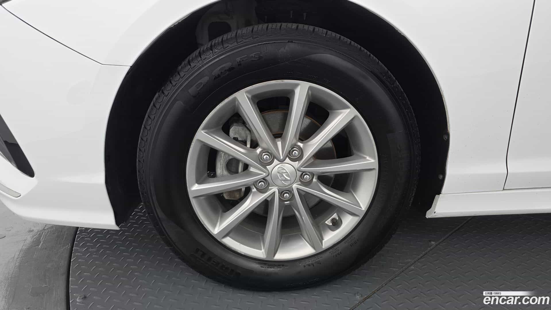 Sonata Hyundai 2017.9-OUTER-005