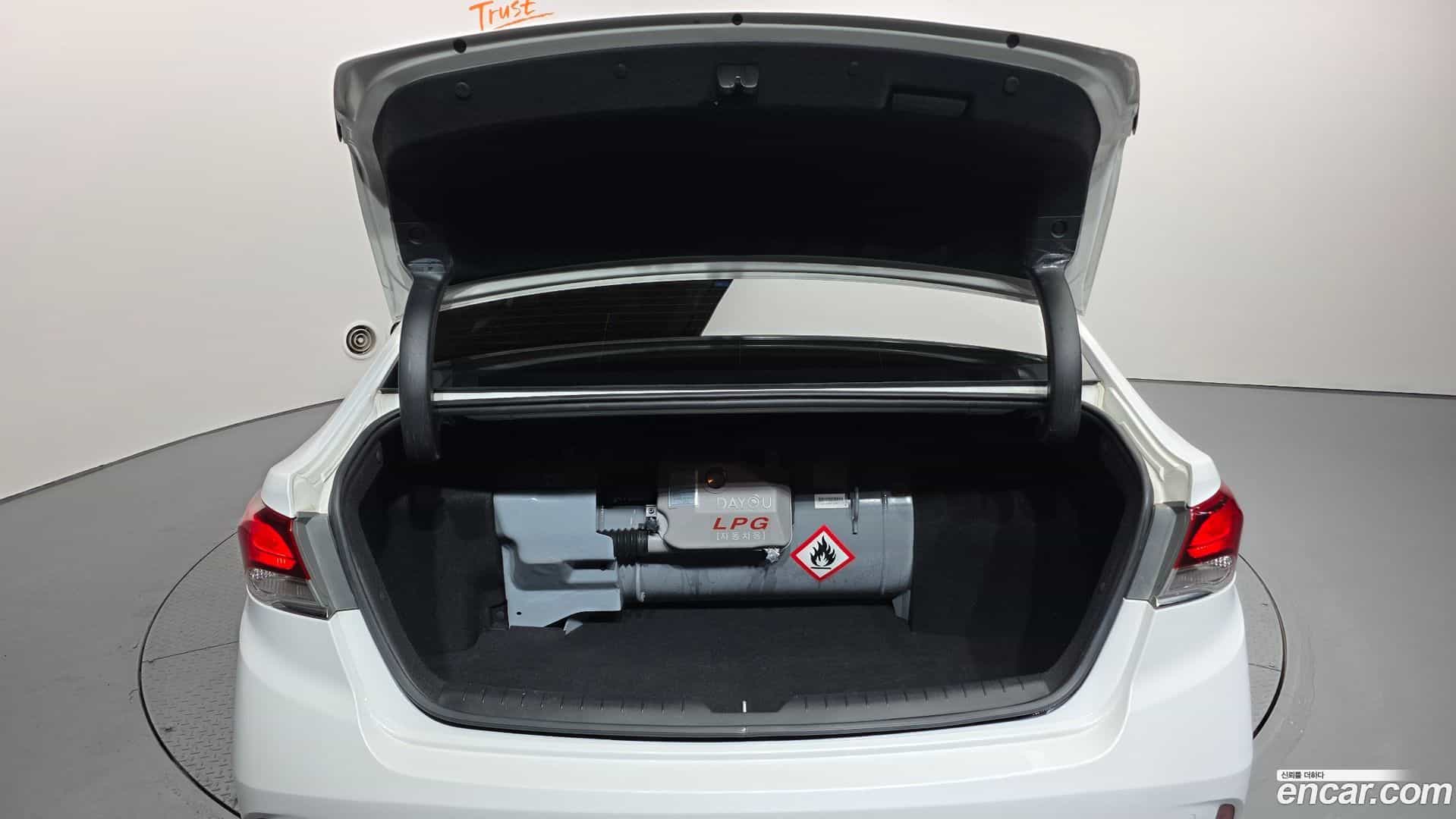 Sonata Hyundai 2017.9-OPTION-024