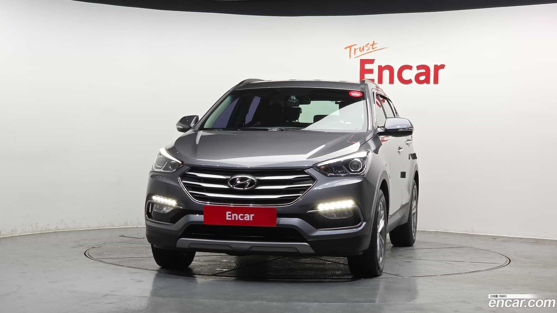 Santafe Hyundai 2016.7-OUTER-003