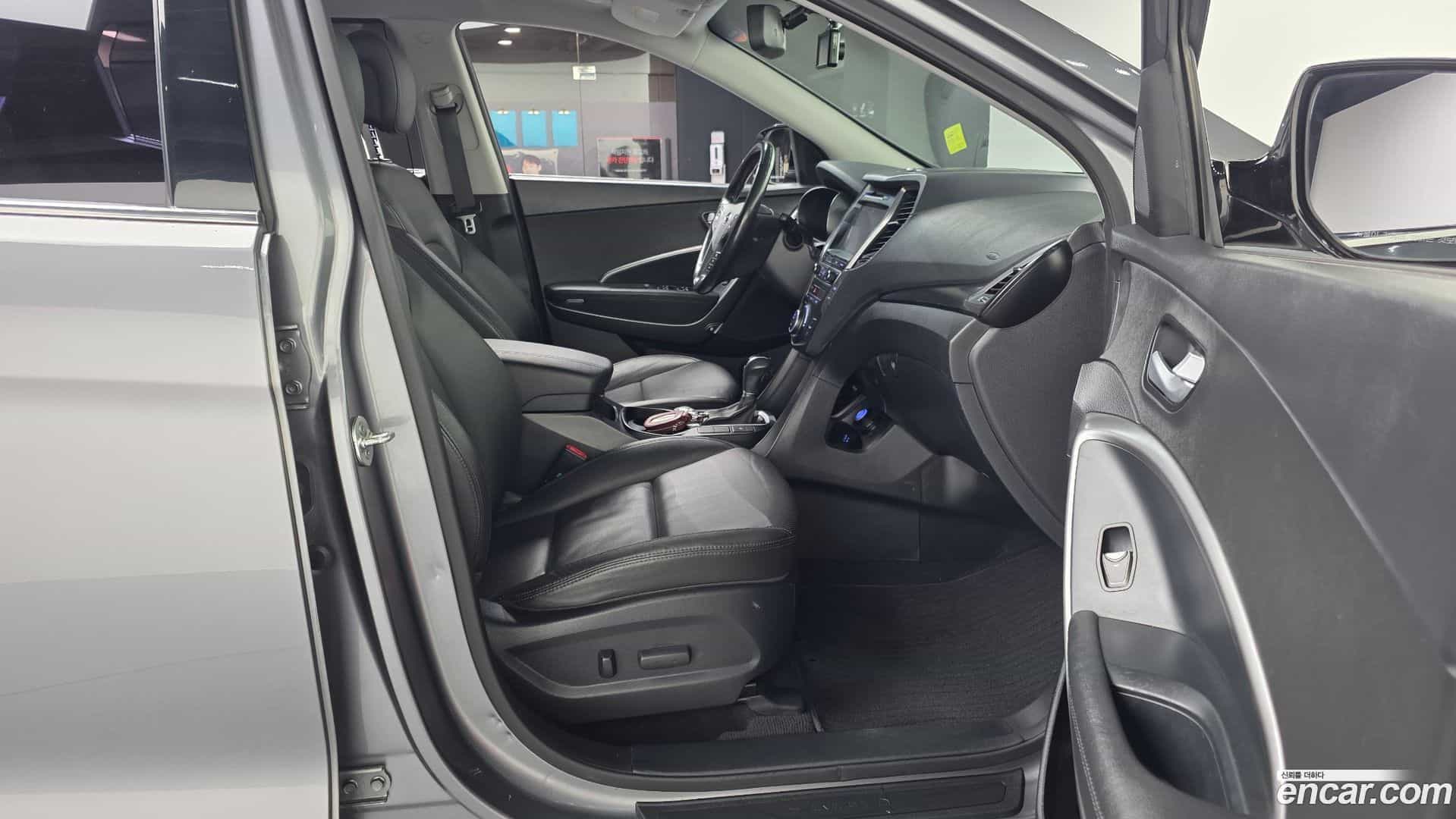Santafe Hyundai 2016.7-OPTION-015