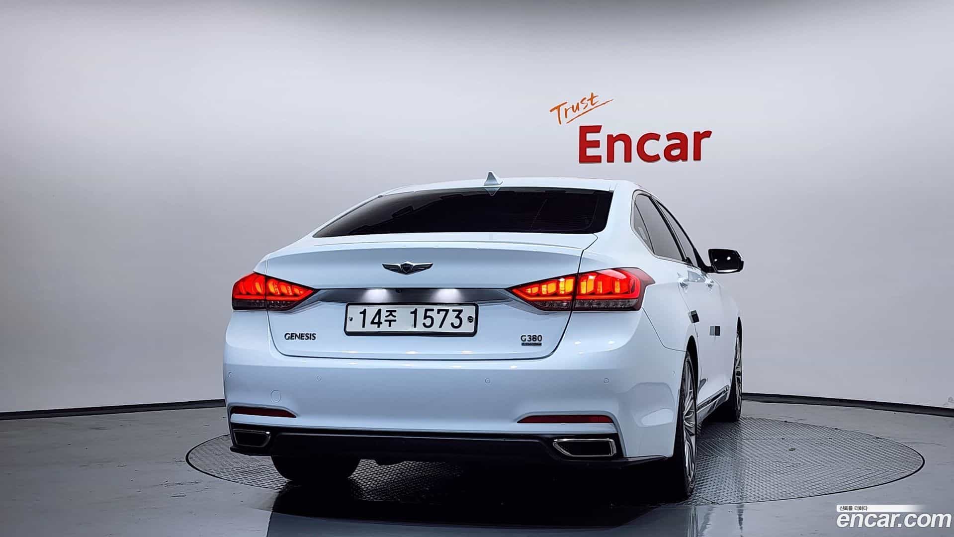Genesis Hyundai 2015.2-OUTER-004