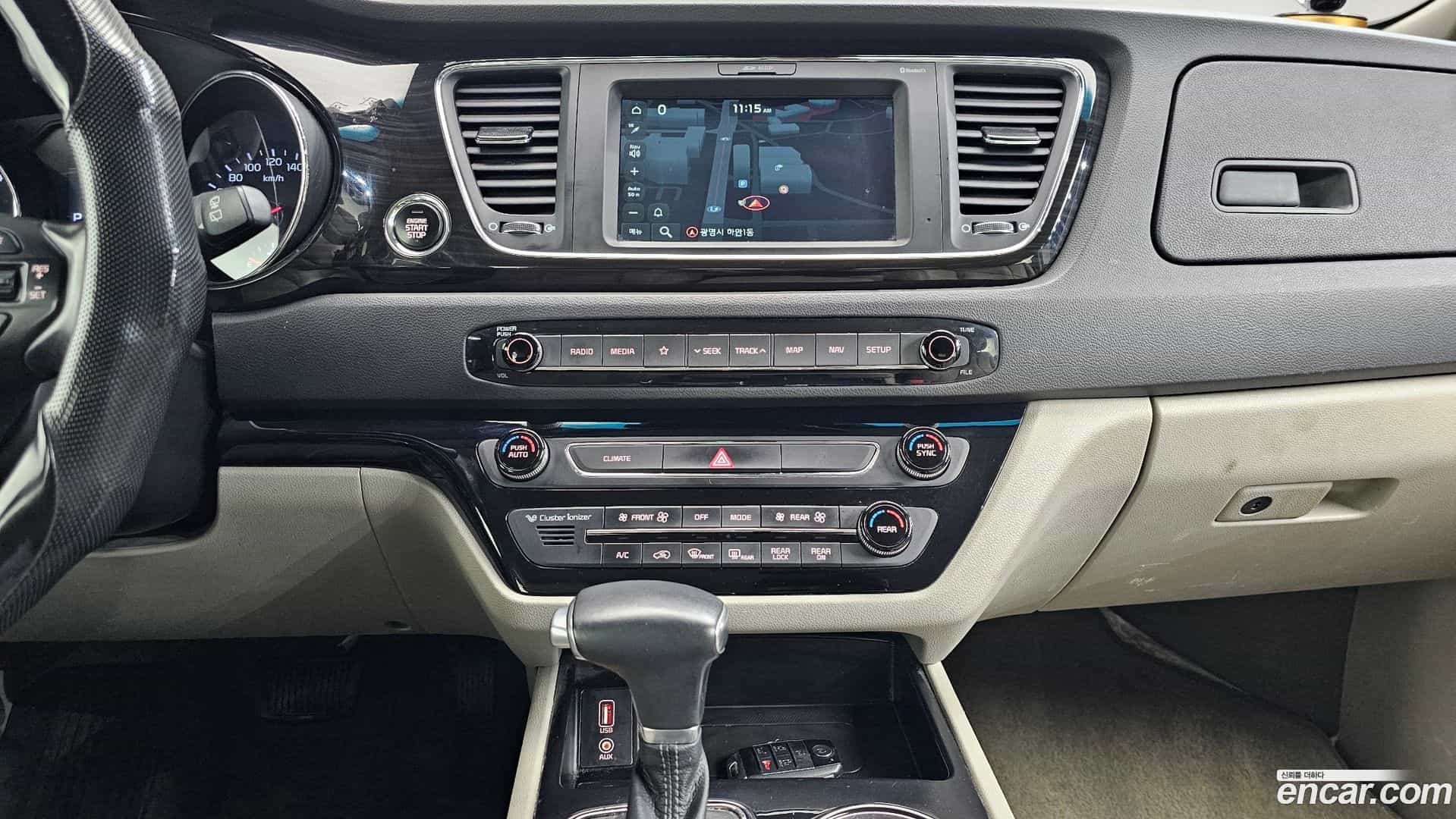 Canival Kia 2018.4-OPTION-020