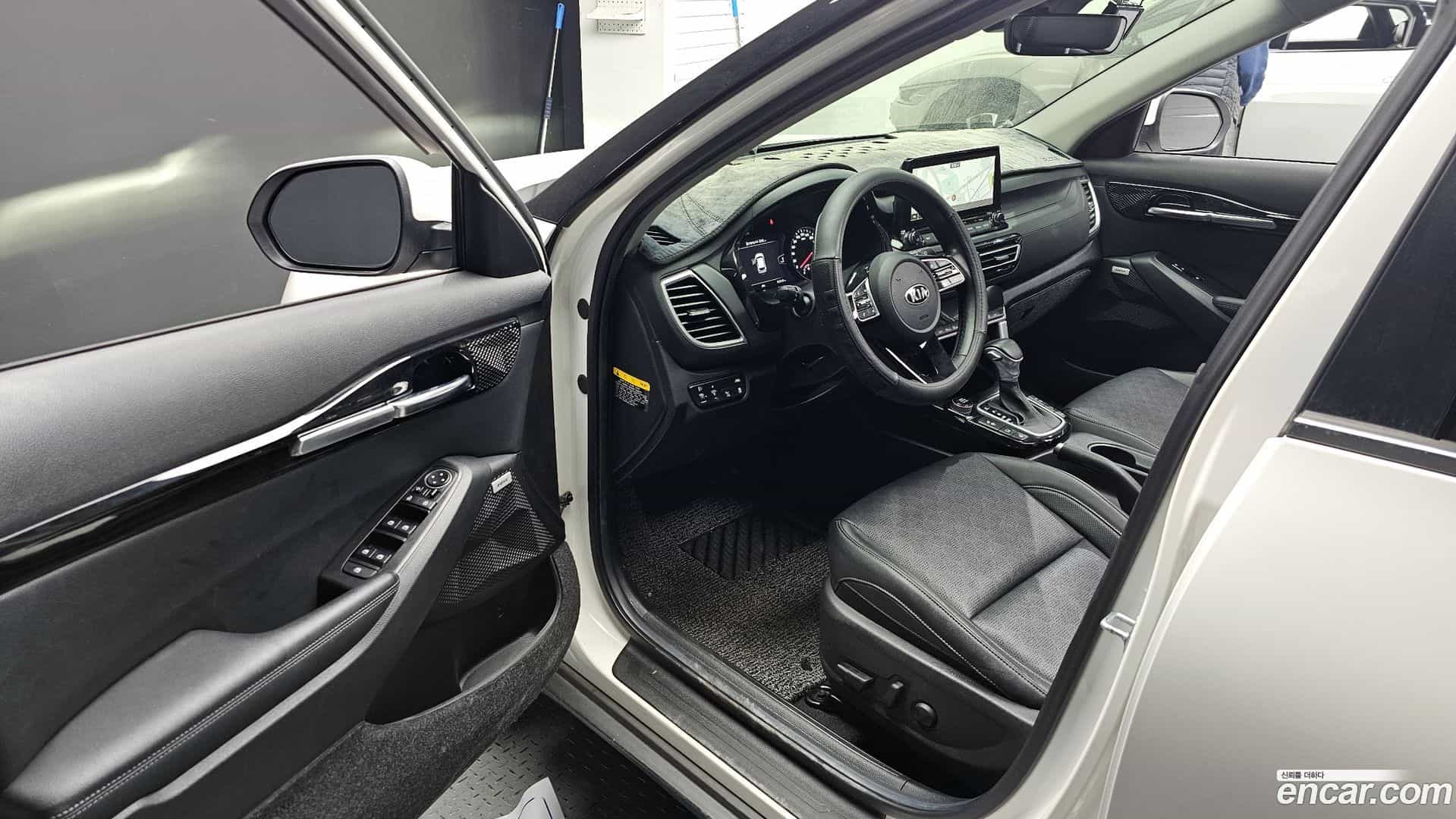 Seltos Kia 2019.10-INNER-010