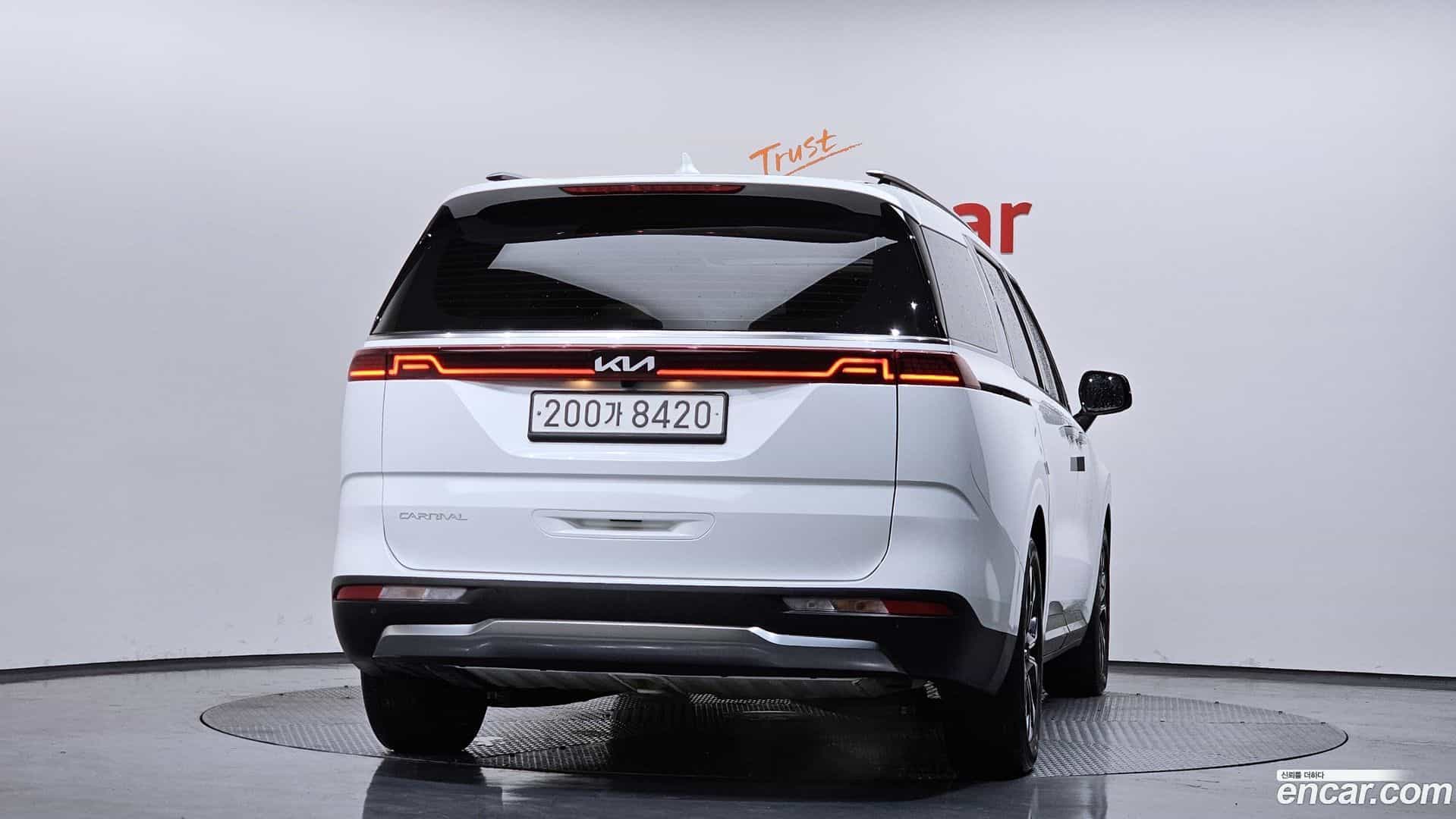 Canival Kia 2023.1-OUTER-004