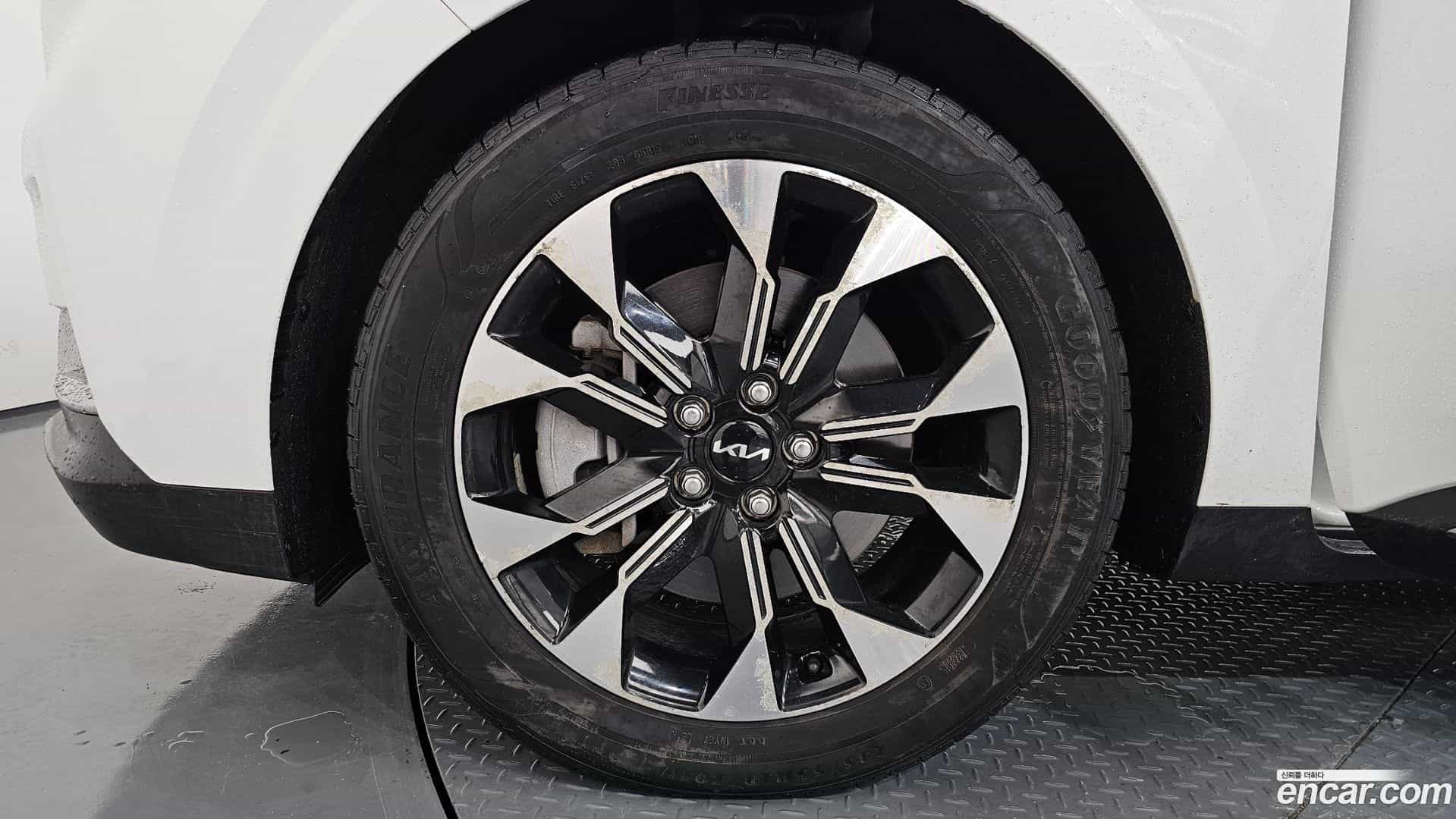 Canival Kia 2023.1-OUTER-005