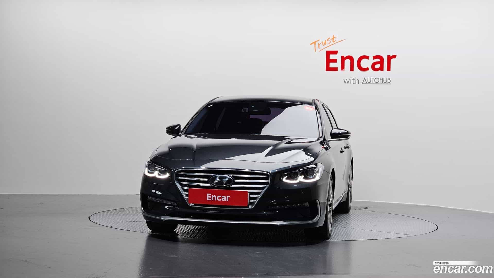 Grandeur Hyundai 2017.6-OUTER-003