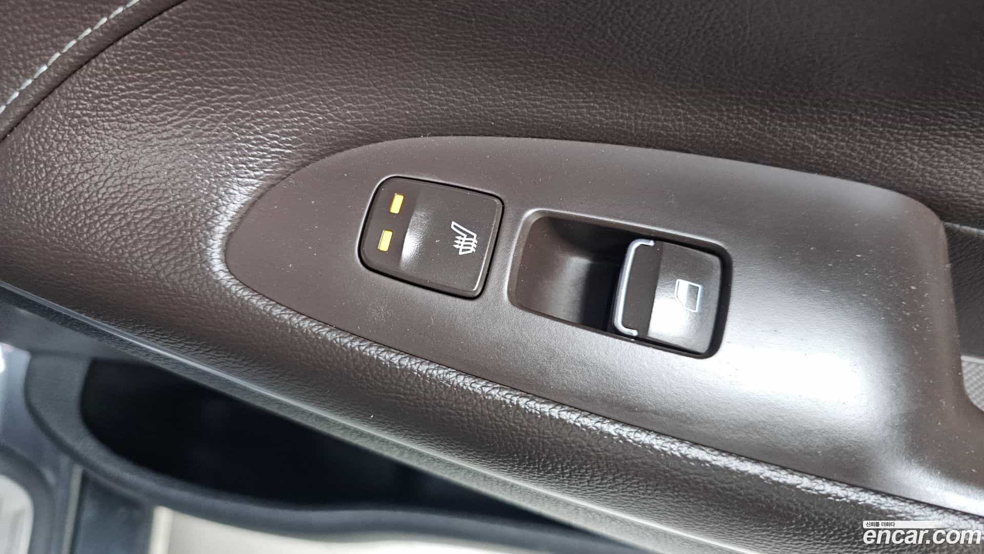 Grandeur Hyundai 2017.6-OPTION-023