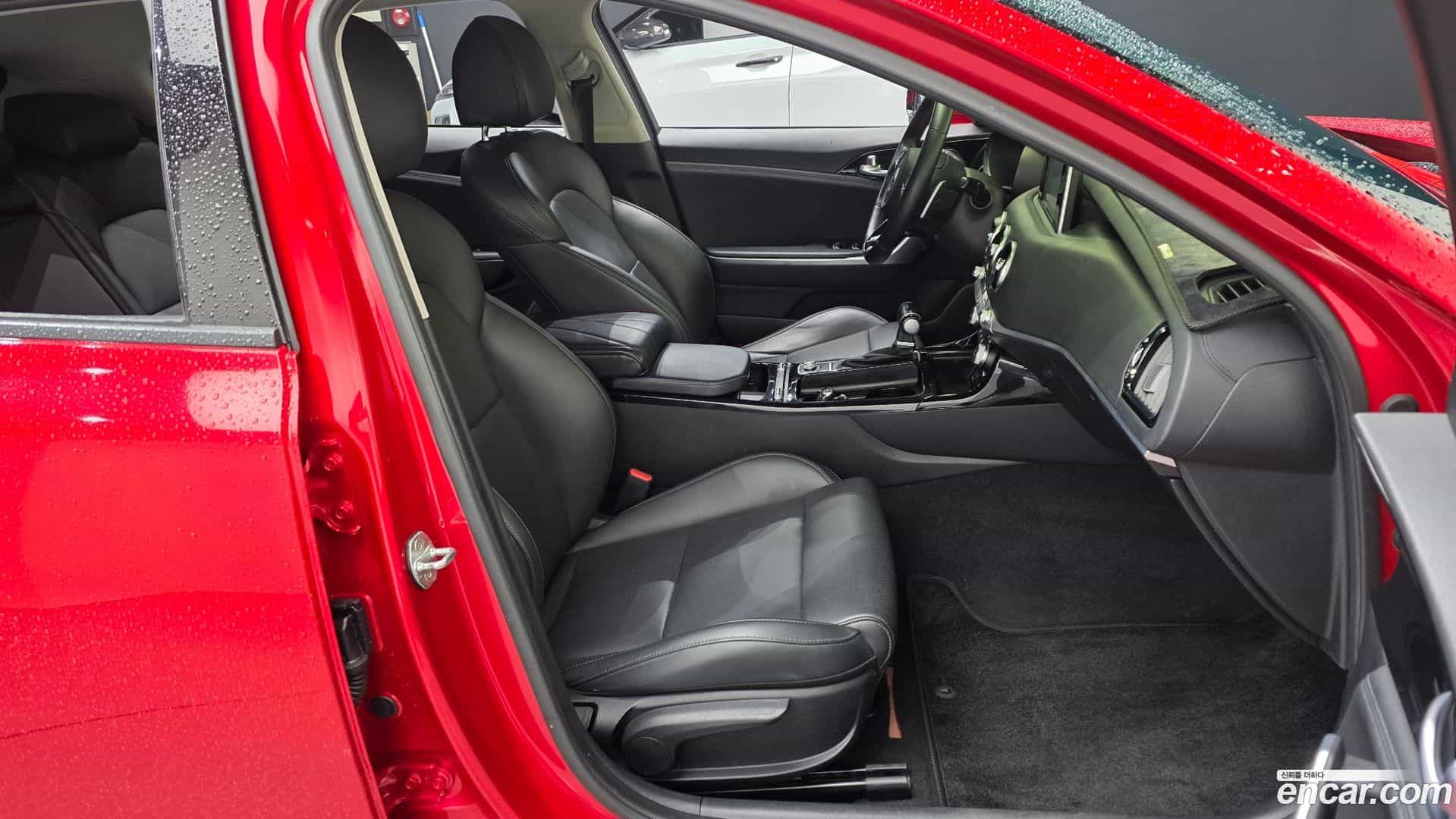 Stinger Kia 2018.3-INNER-010