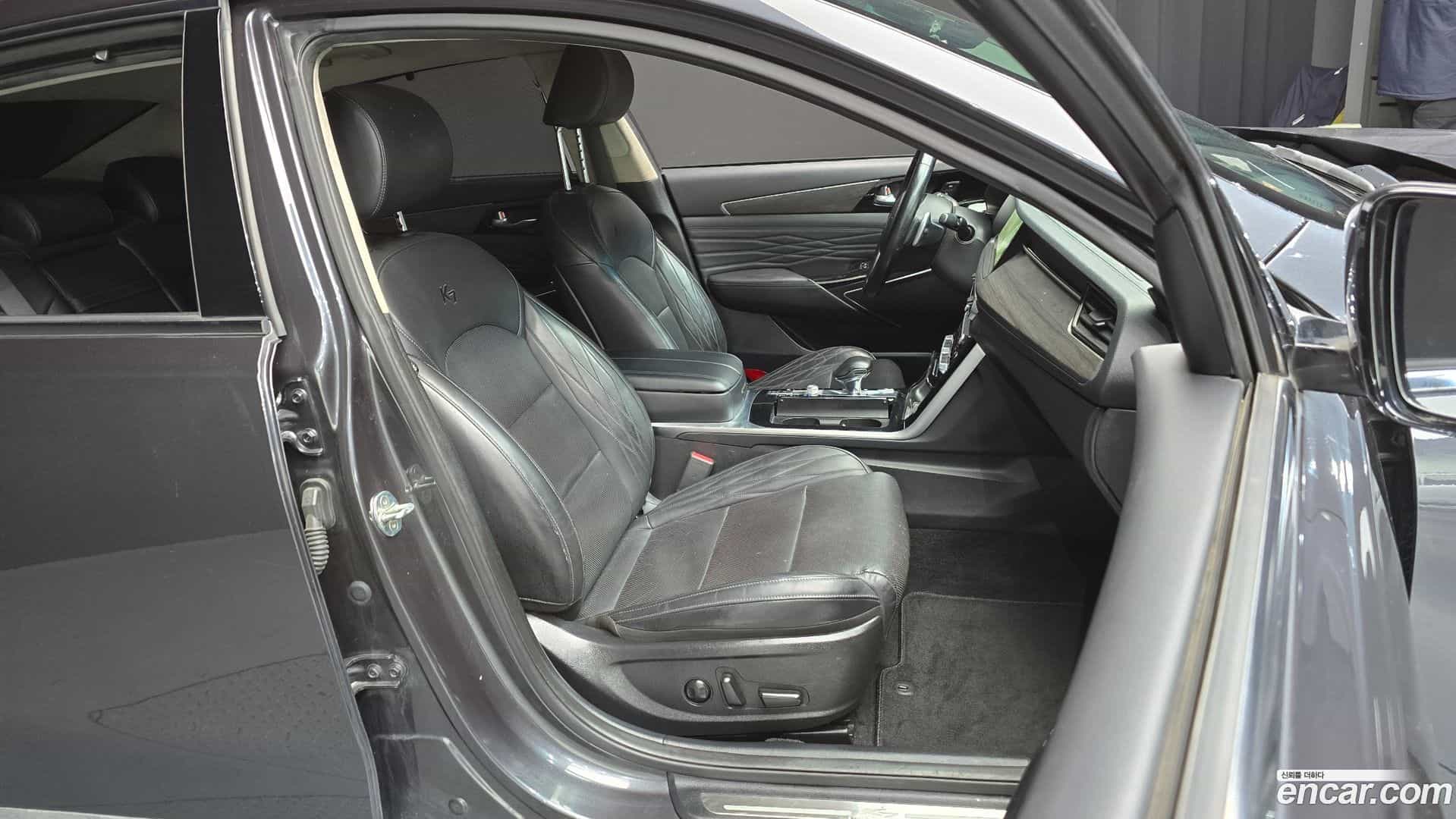 K7 Kia 2020.0-OPTION-016