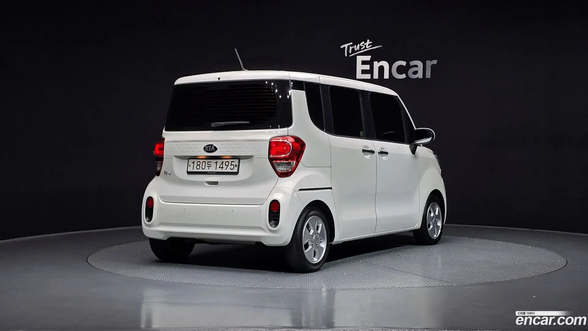 Main__Slider__Photo:RAY Kia 2019.9-1