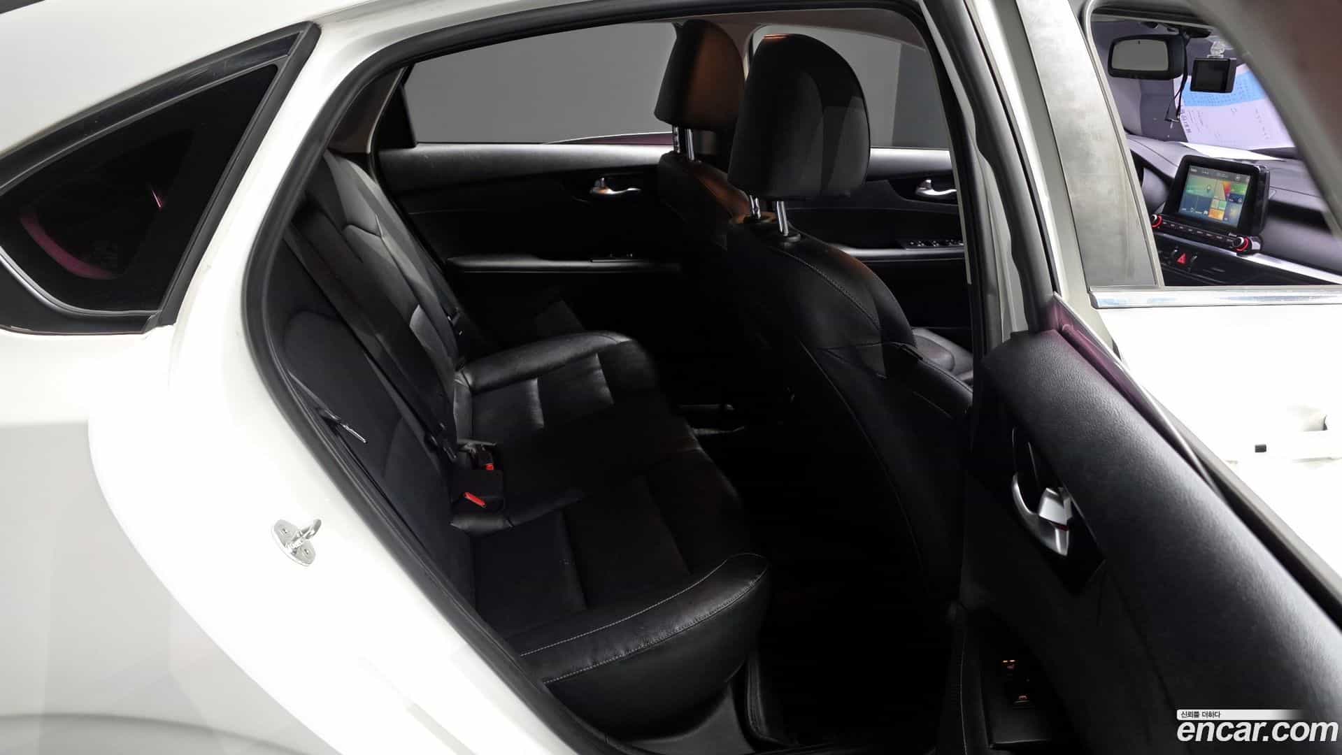 K3 Kia 2018.2-OPTION-015