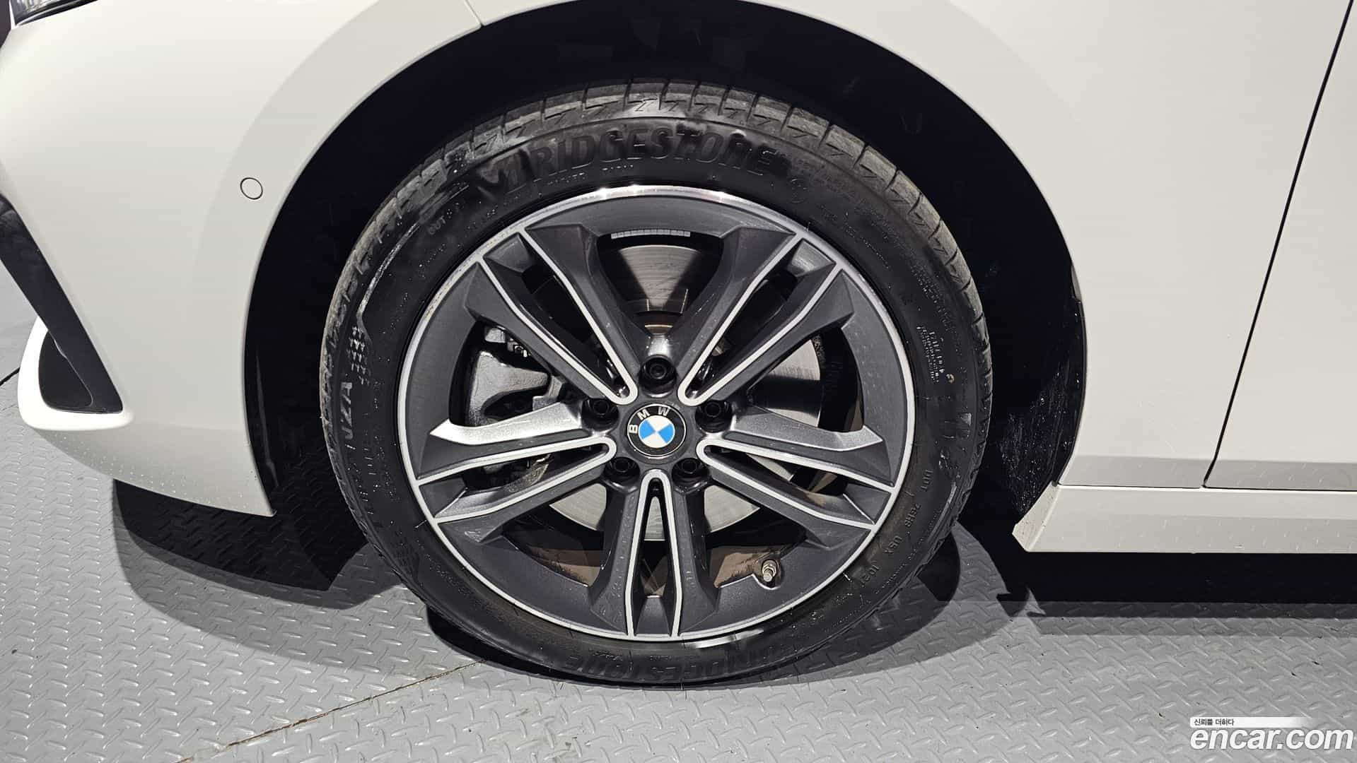 1-Series BMW 2021.9-OUTER-005