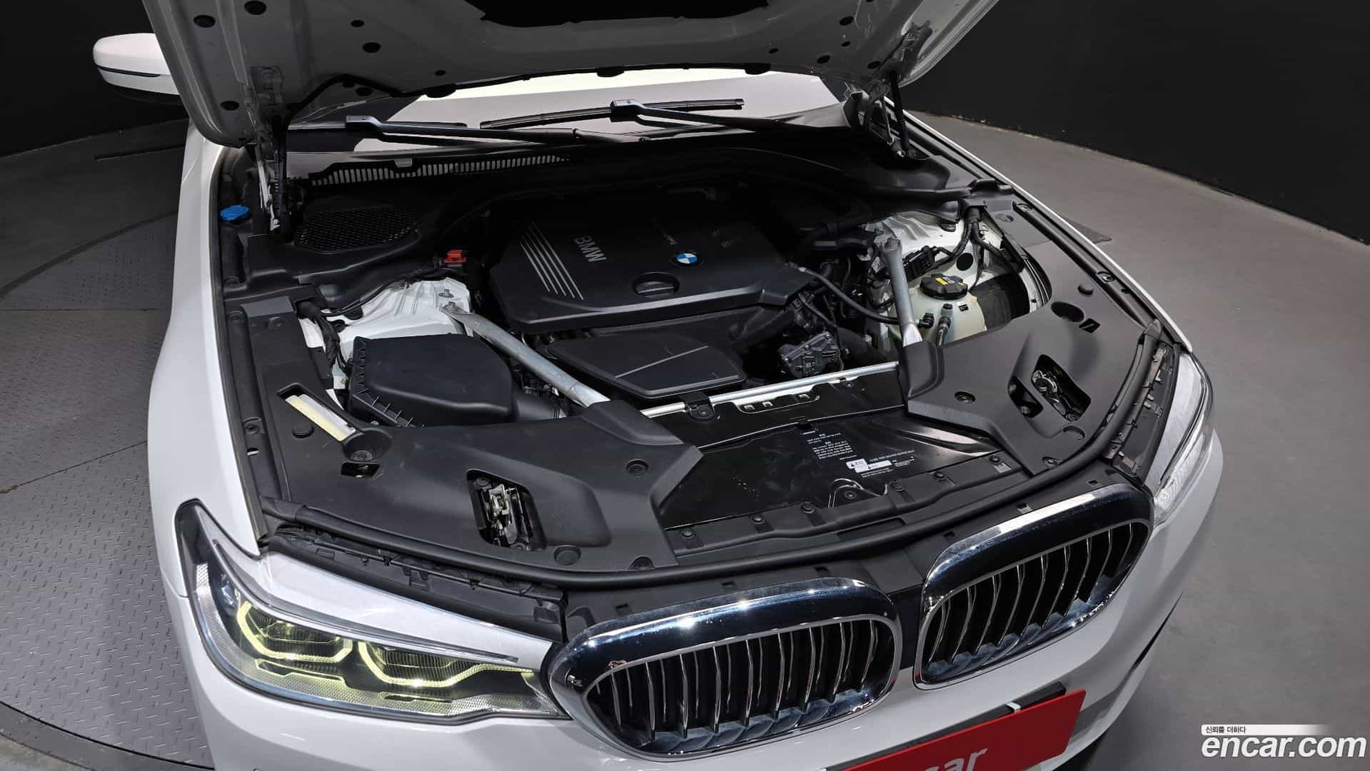 5-Series BMW 2018.8-OUTER-006