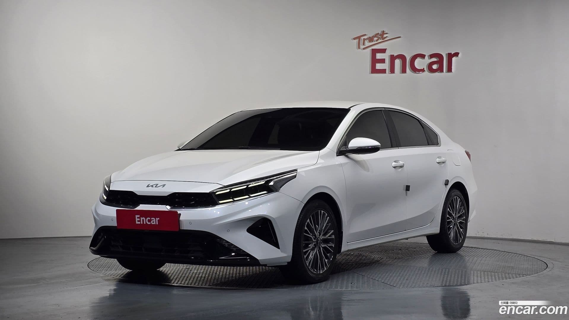Main__Slider__Photo:K3 Kia 2021.6-0