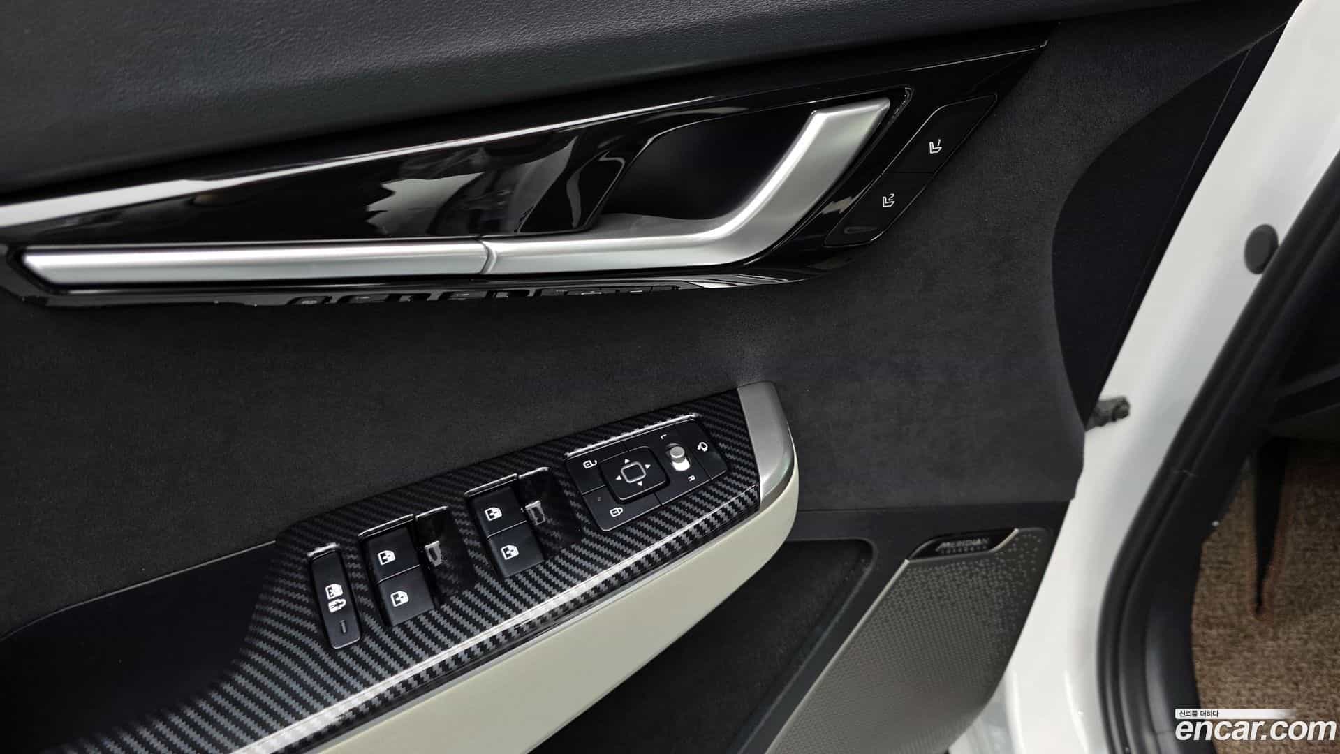 EV6 Kia 2022.3-OPTION-015