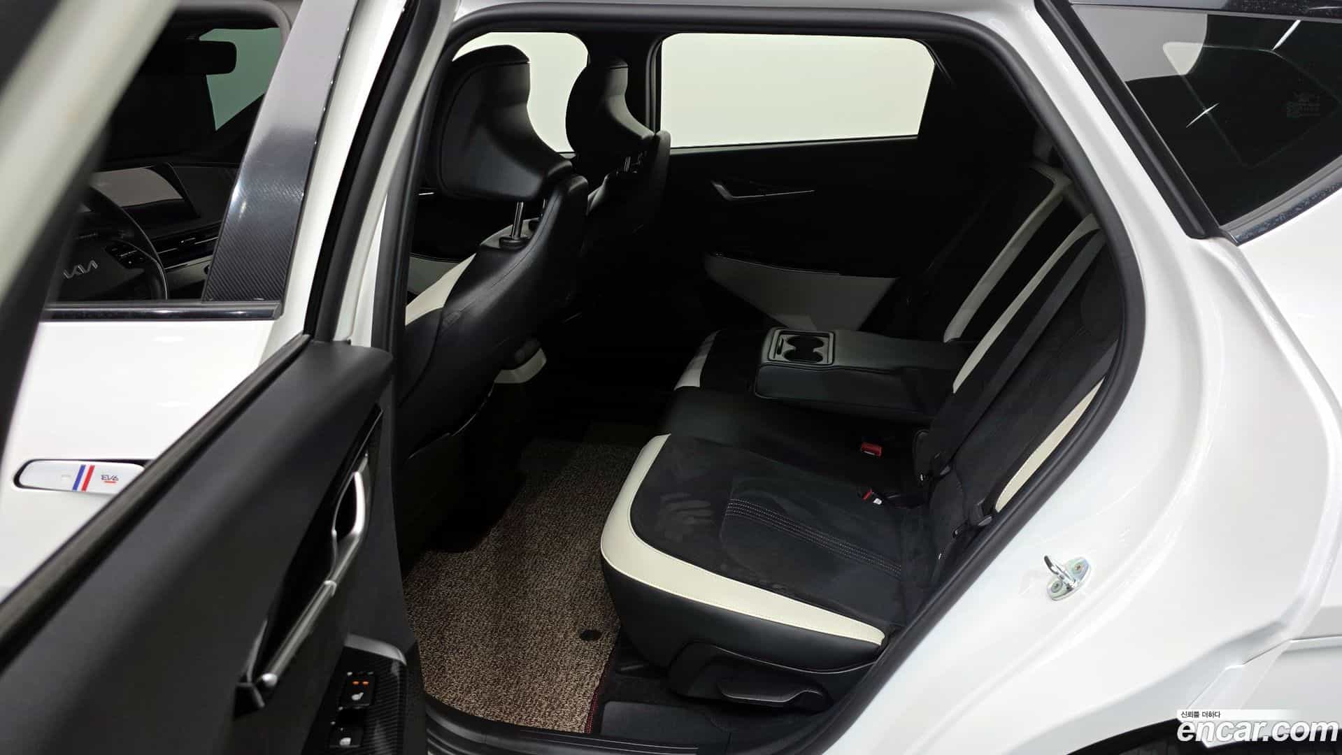 EV6 Kia 2022.3-OPTION-024