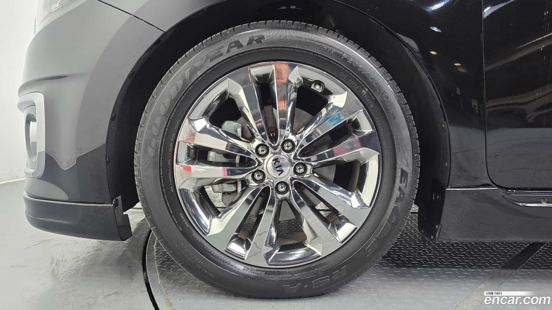 Canival Kia 2017.5-OUTER-005