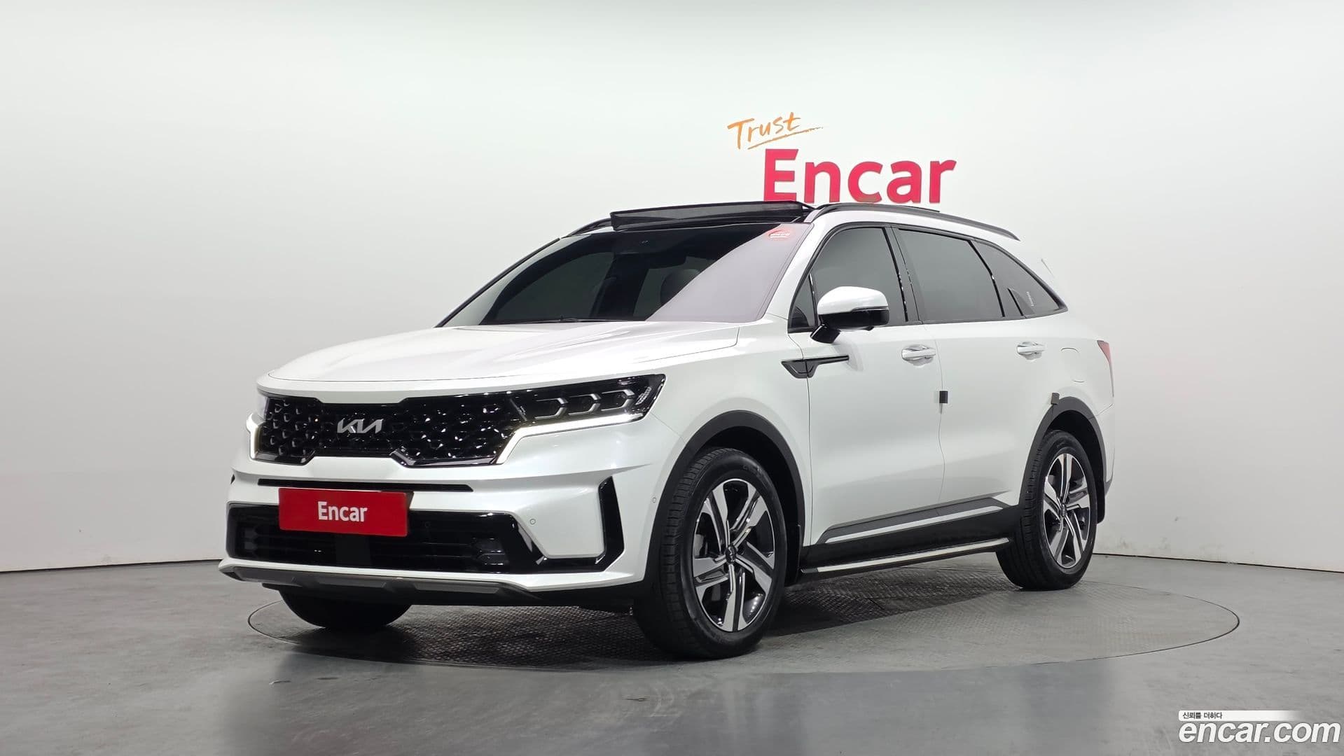 Main__Slider__Photo:Sorento Kia 2022.7-0