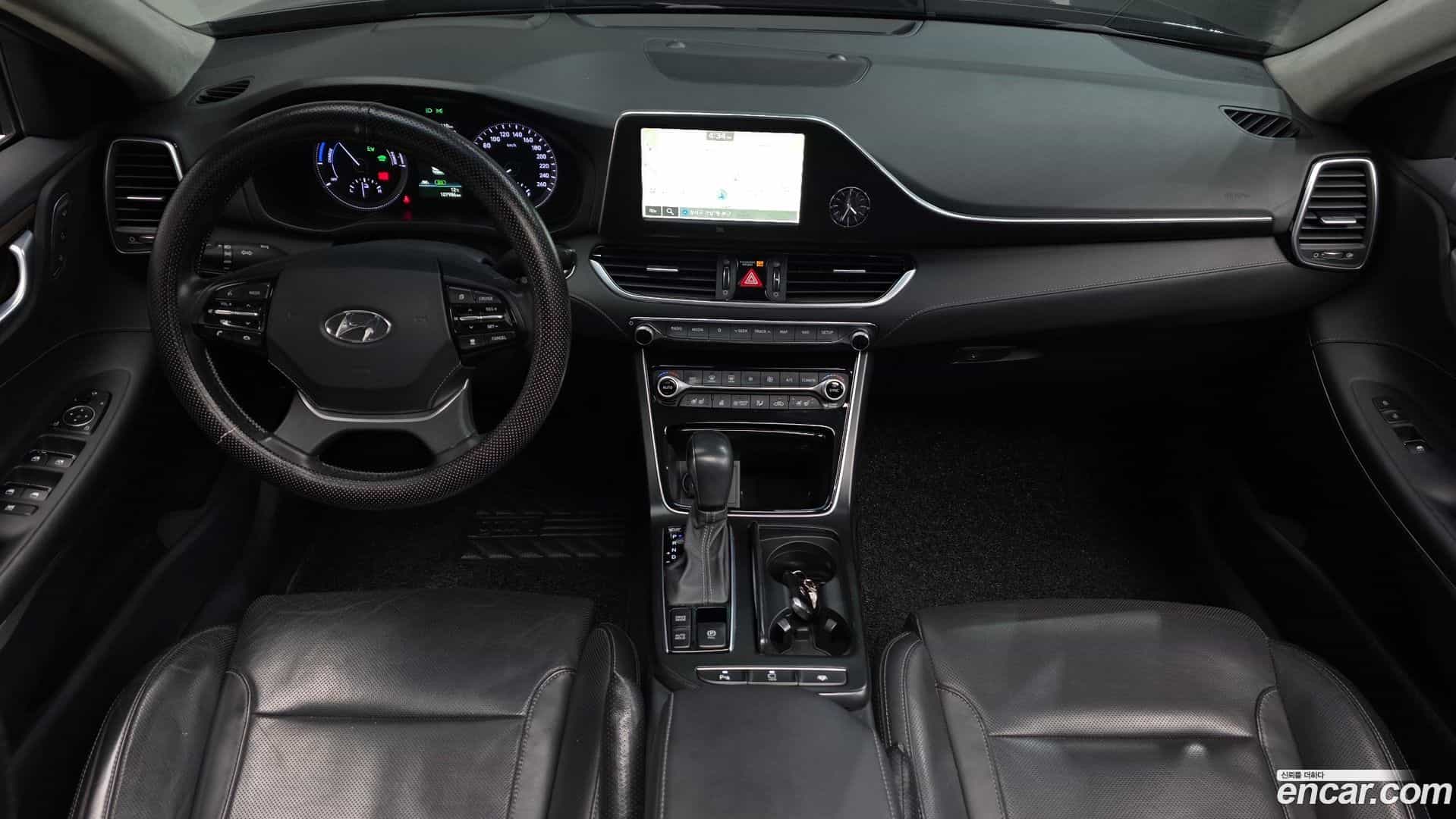 Grandeur Hyundai 2019.3-INNER-007