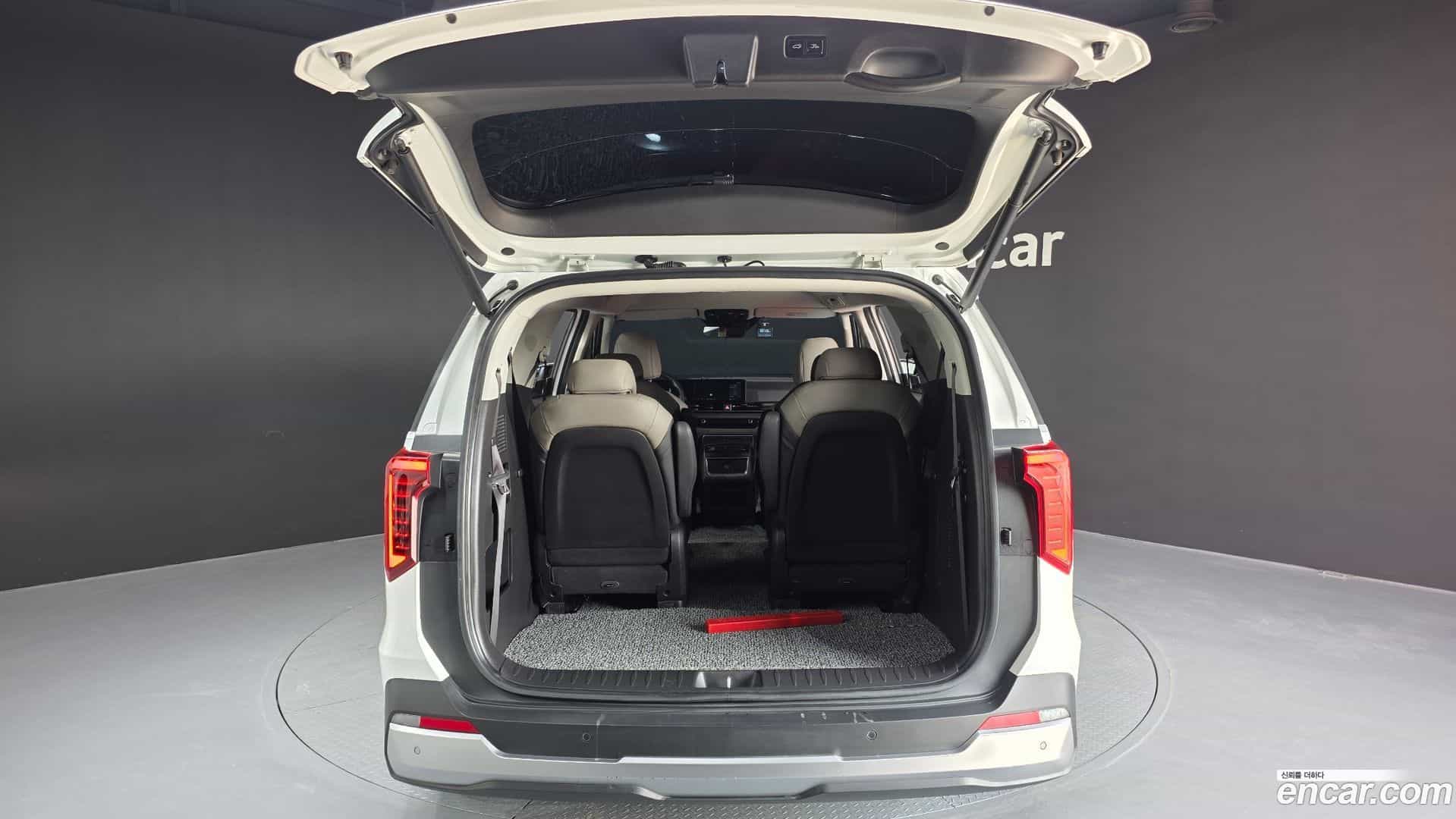 Canival Kia 2024.2-OPTION-024