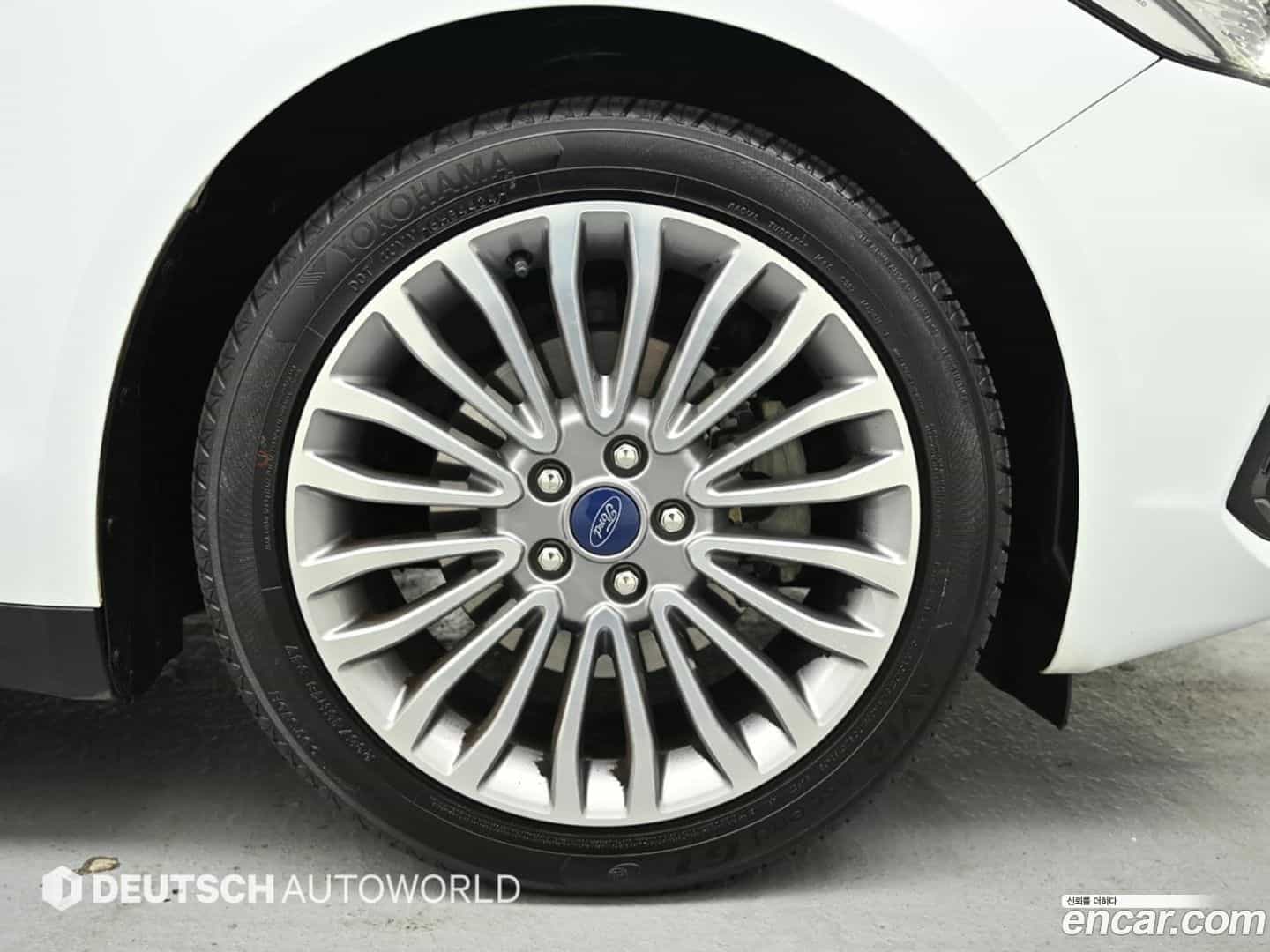 Mondeo Ford 2020.11-OUTER-005