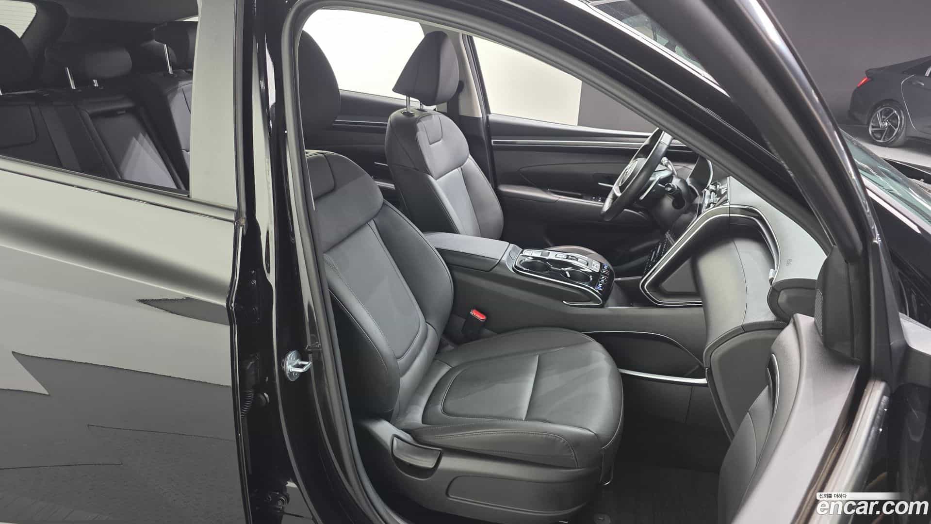 Tucson Hyundai 2023.7-OPTION-016