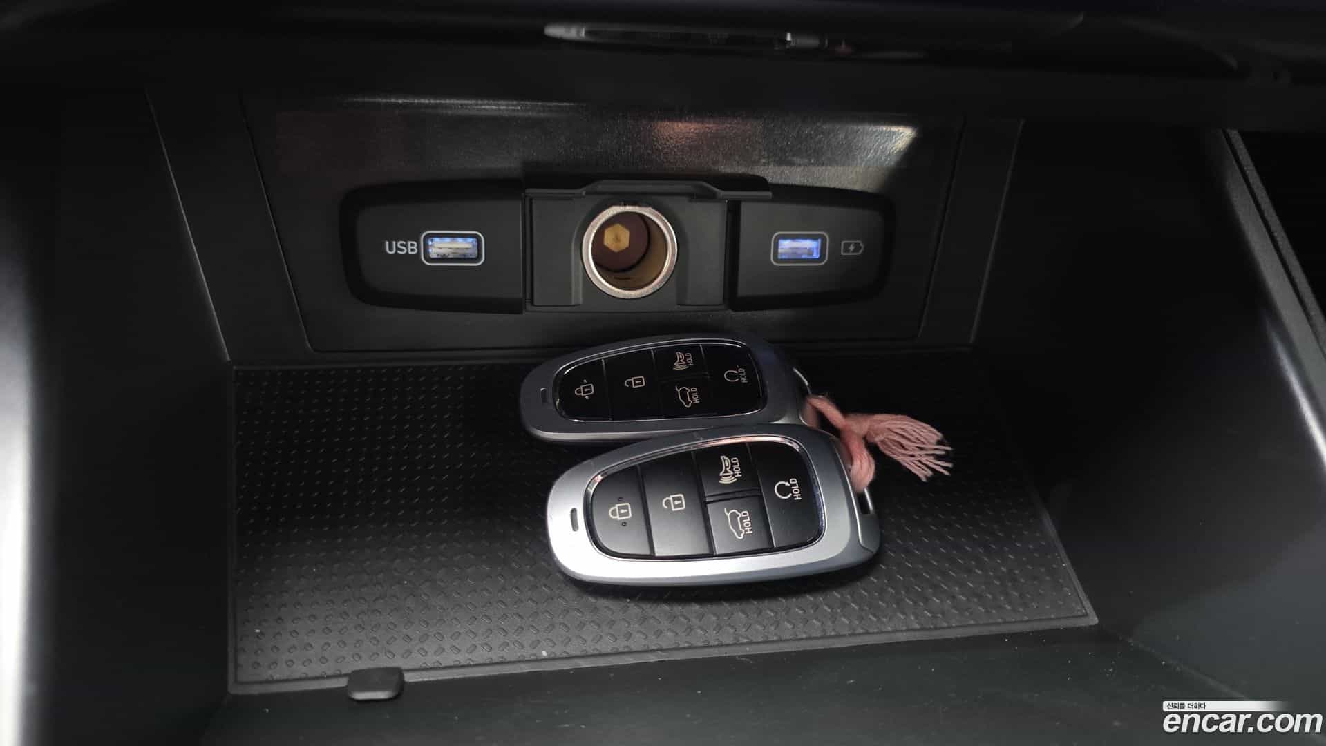Tucson Hyundai 2023.7-OPTION-024