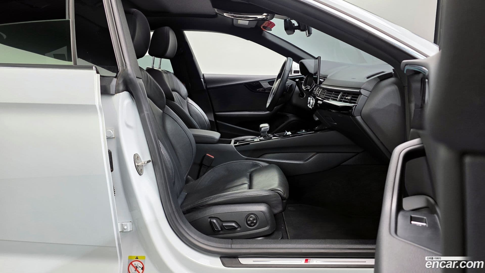 Main__Slider__Photo:A5 Audi 2020.11-9