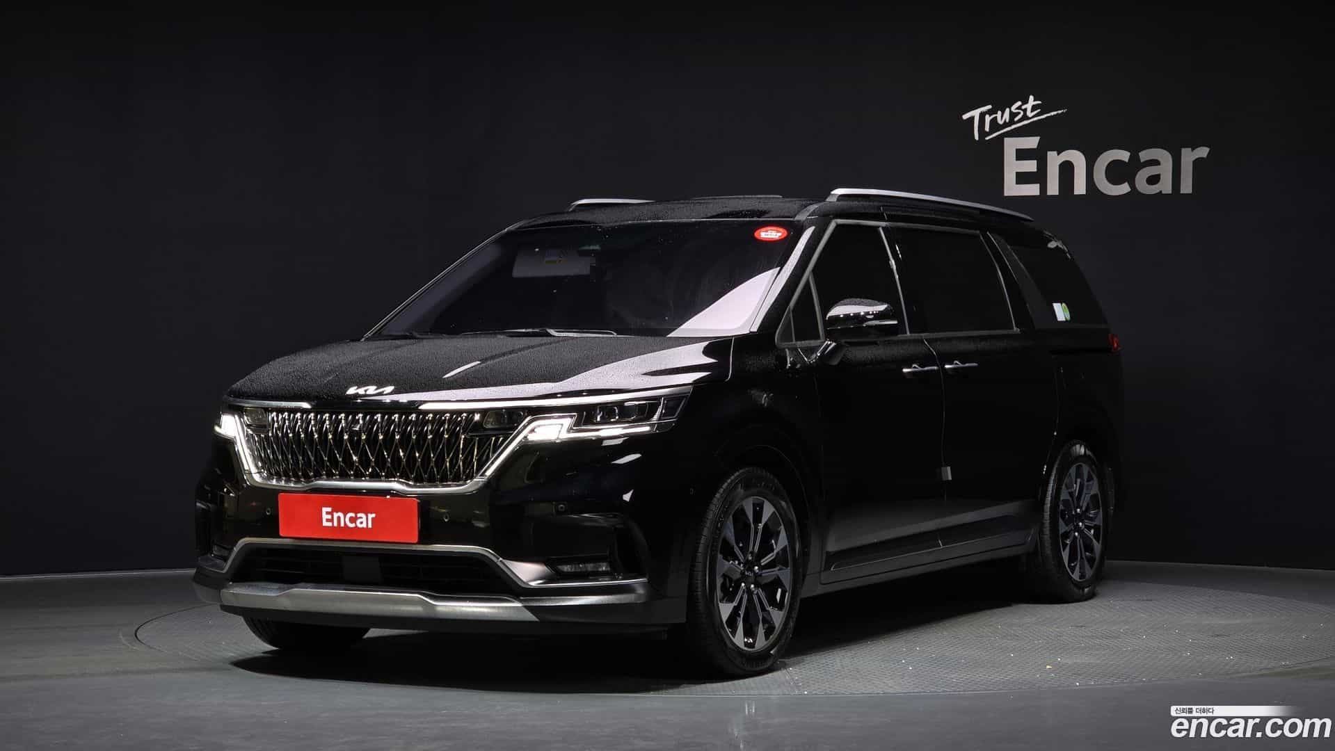 Canival Kia 2022.1-OUTER-001