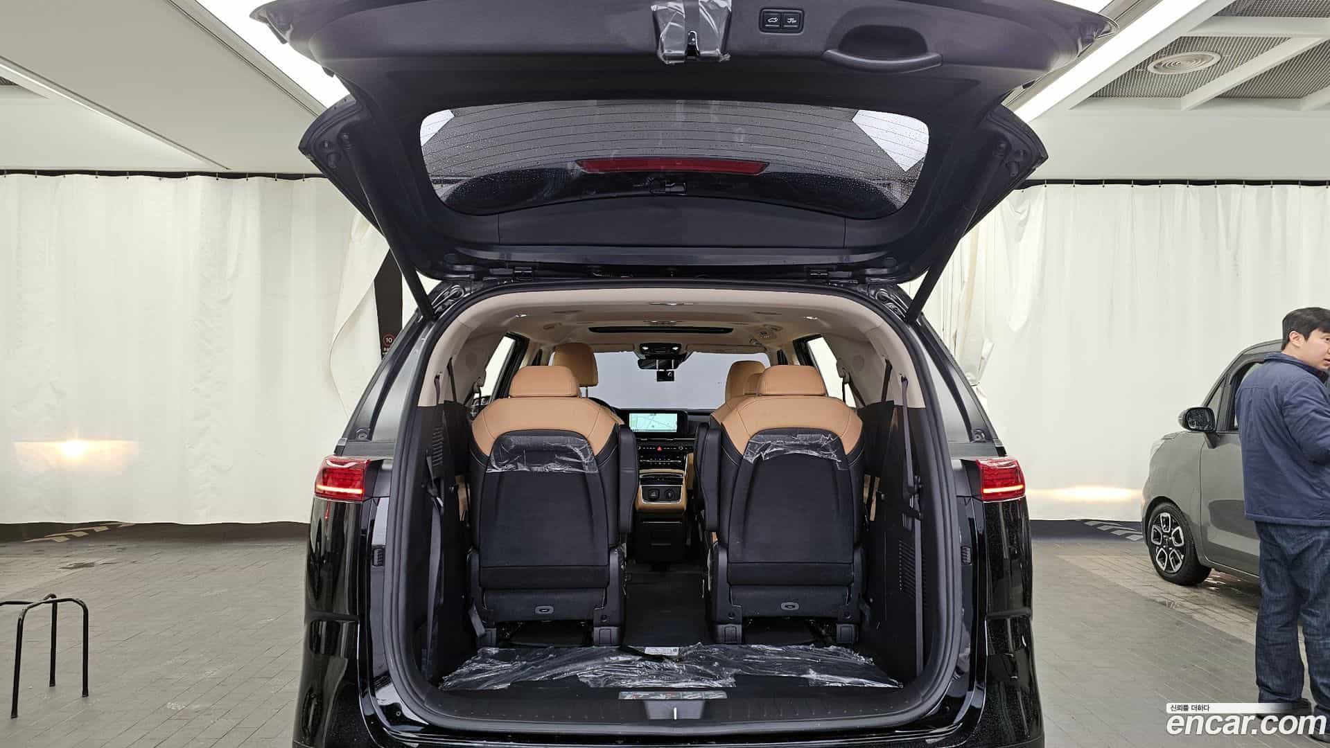 Canival Kia 2022.1-OPTION-024