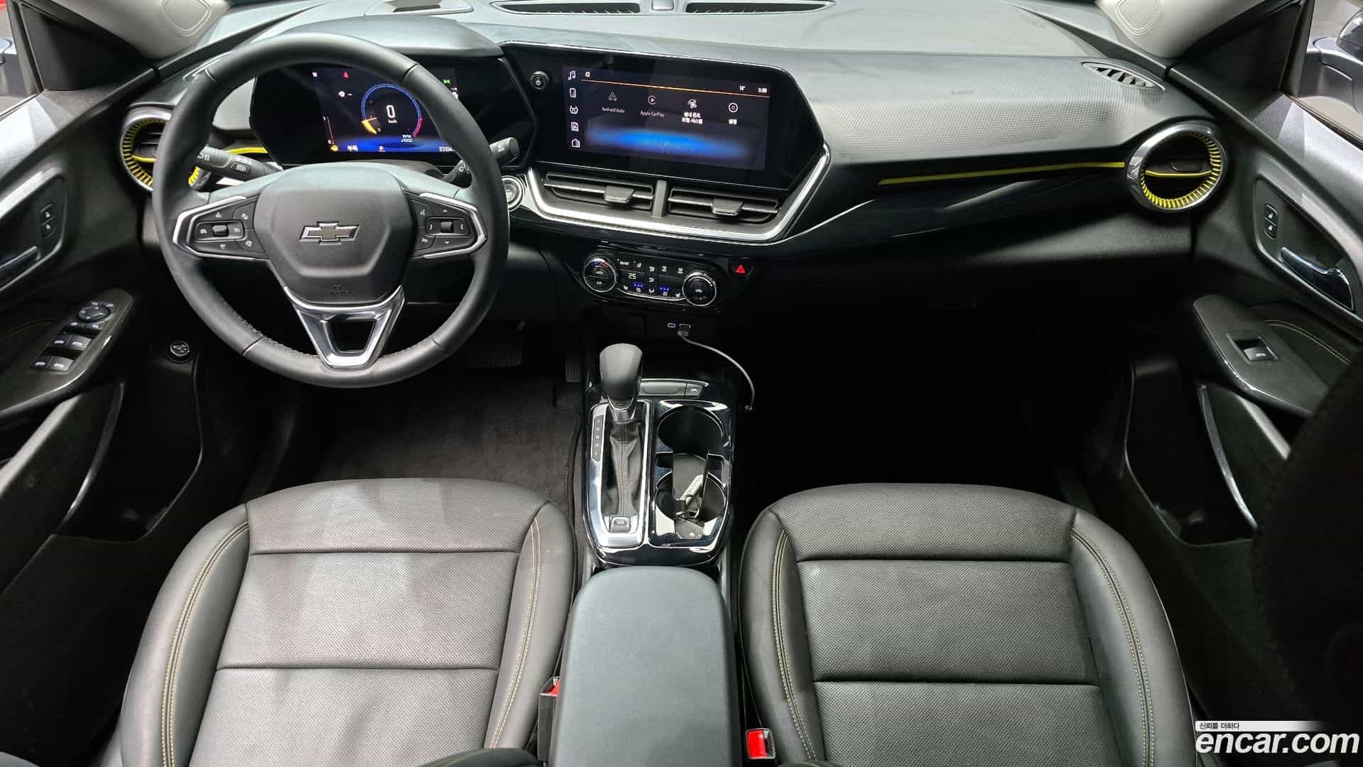 Trax Chevrolet 2023.3-INNER-007