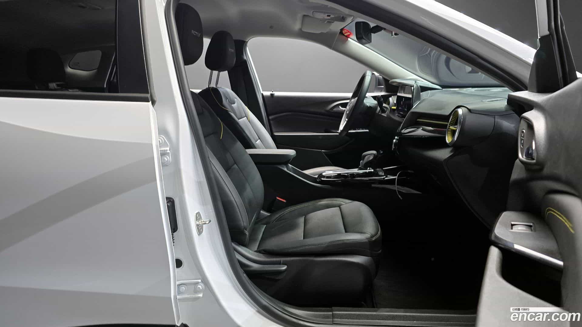 Trax Chevrolet 2023.3-INNER-010