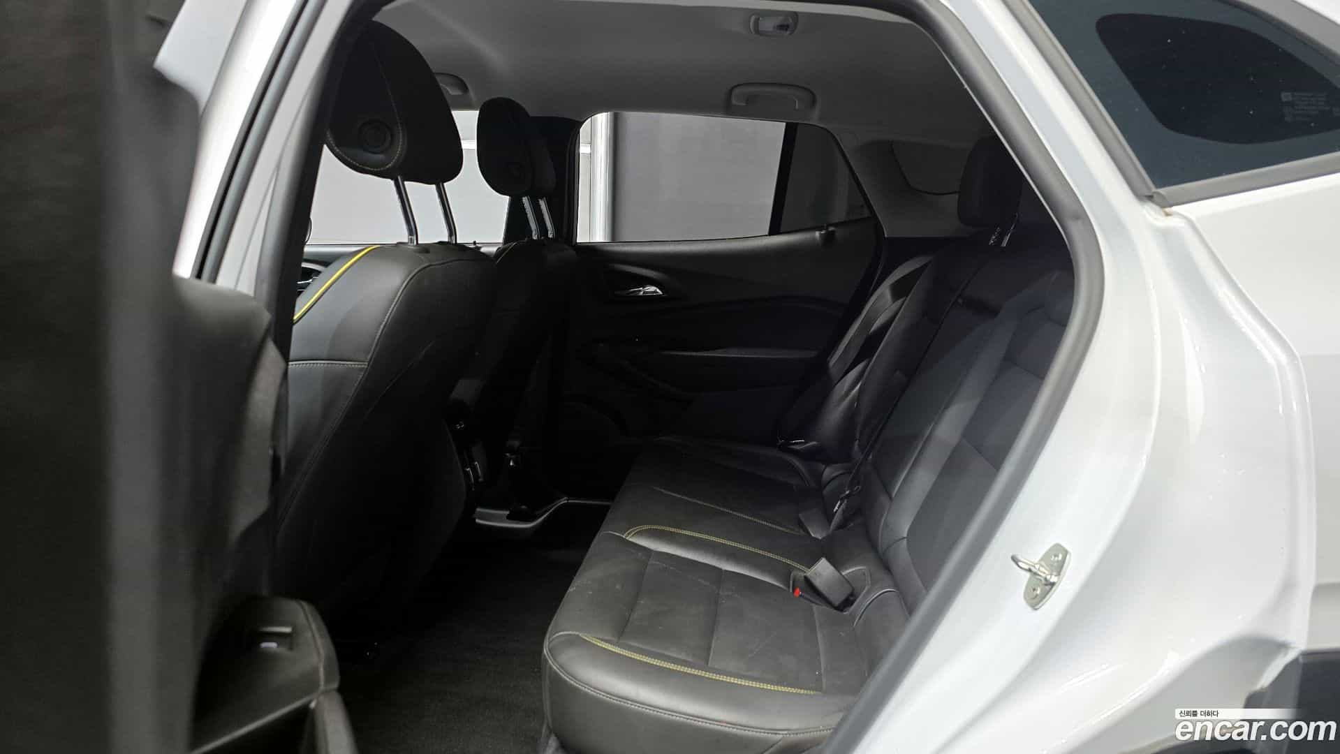 Trax Chevrolet 2023.3-OPTION-017