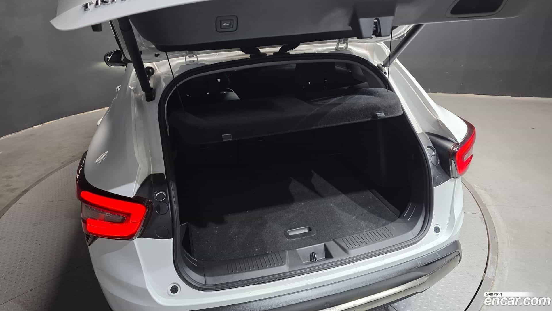 Trax Chevrolet 2023.3-OPTION-024