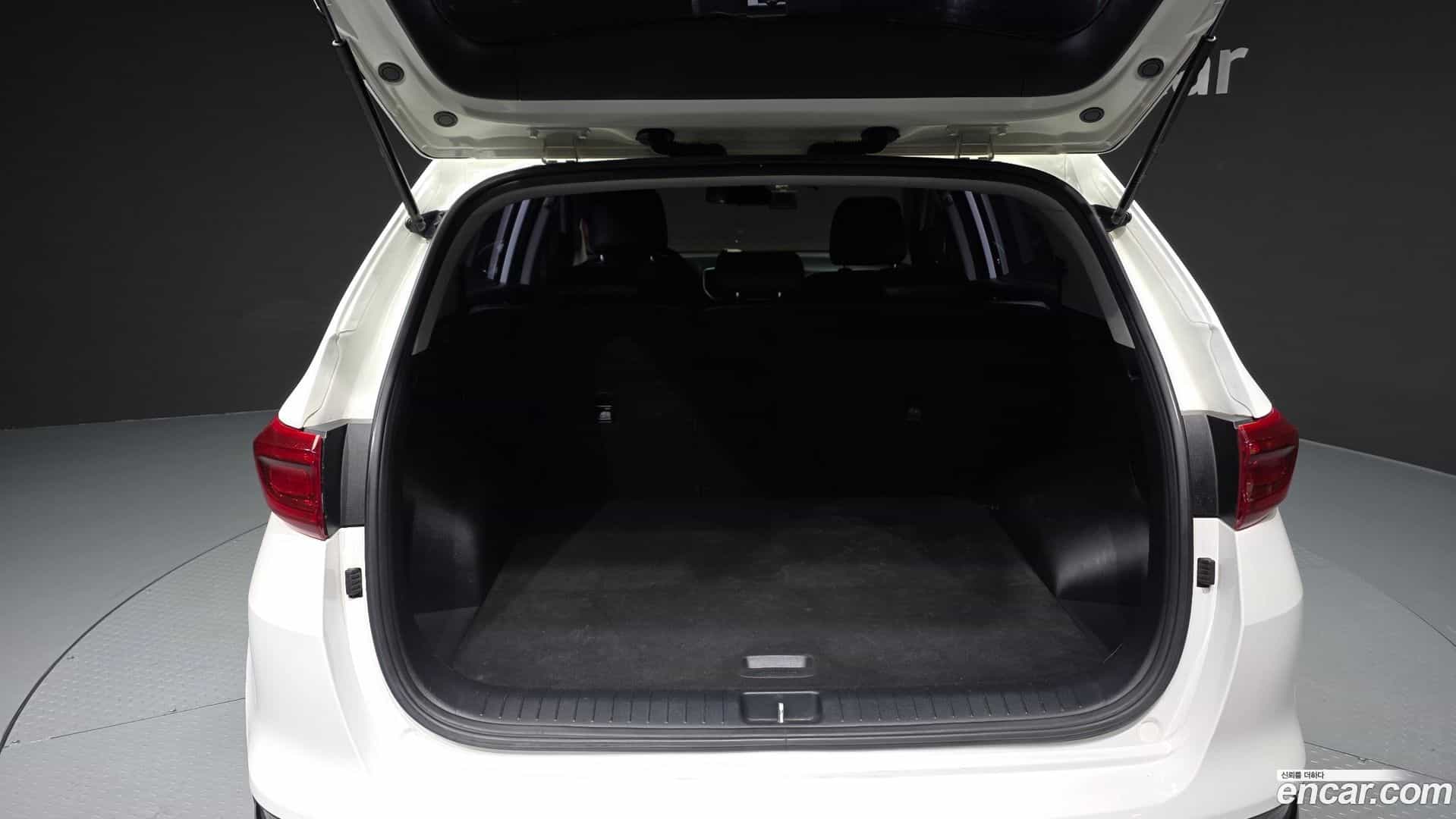 Sportage Kia 2019.10-OPTION-024
